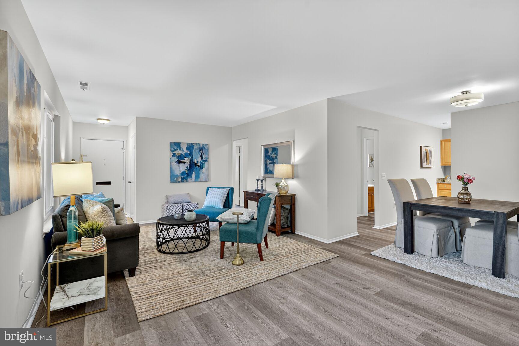 LEISURE WORLD - Residential