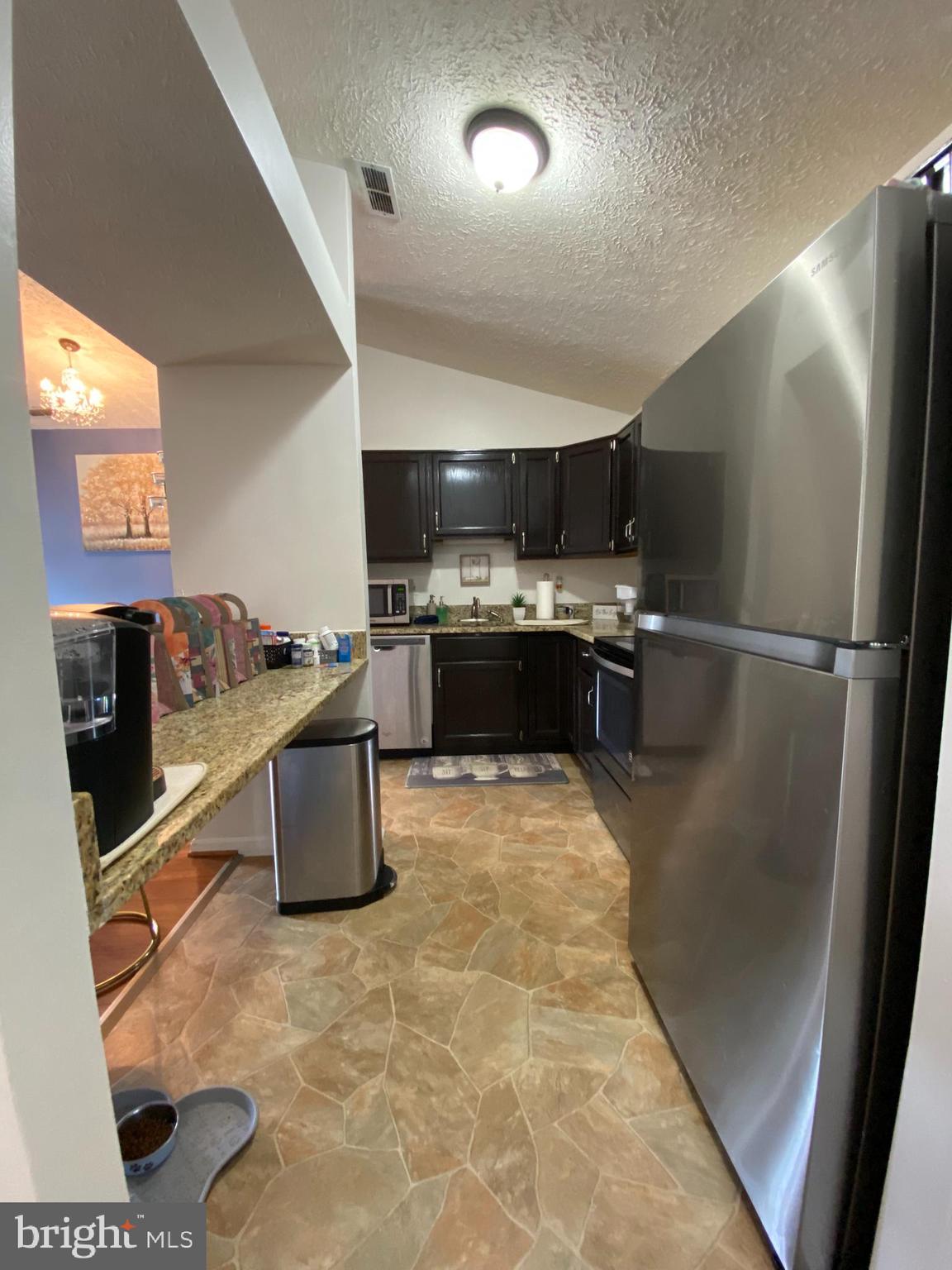 OLD FARM STATION - Residential Lease