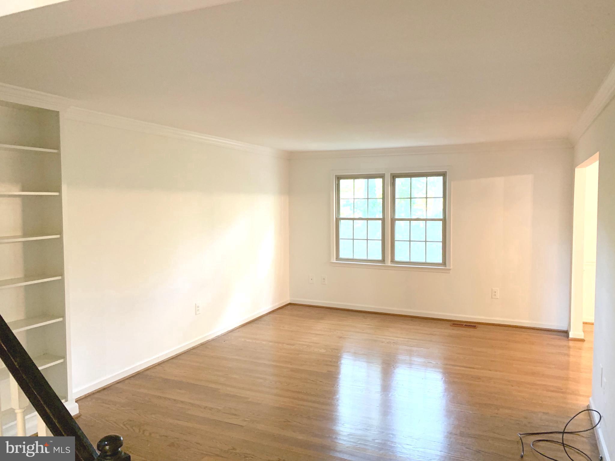 OLD GEORGETOWN VILLAGE - Residential Lease