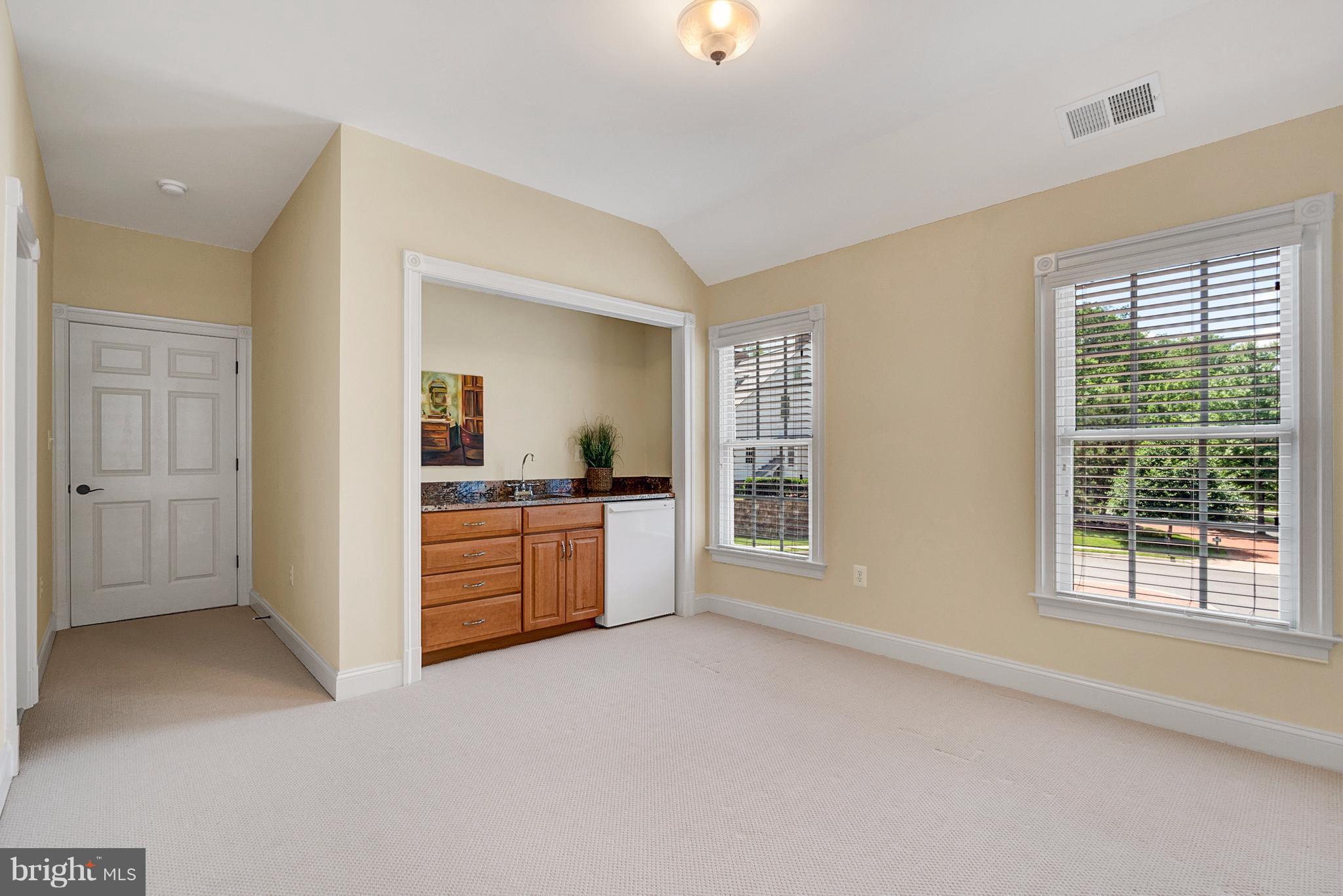 PICKETT'S RESERVE - Residential