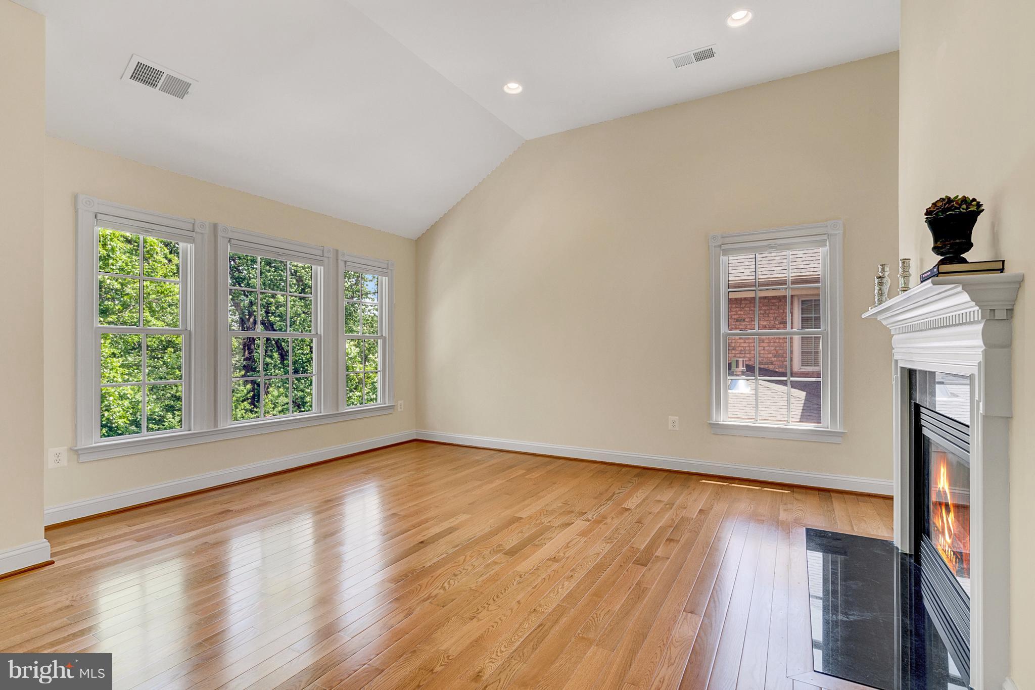 PICKETT'S RESERVE - Residential