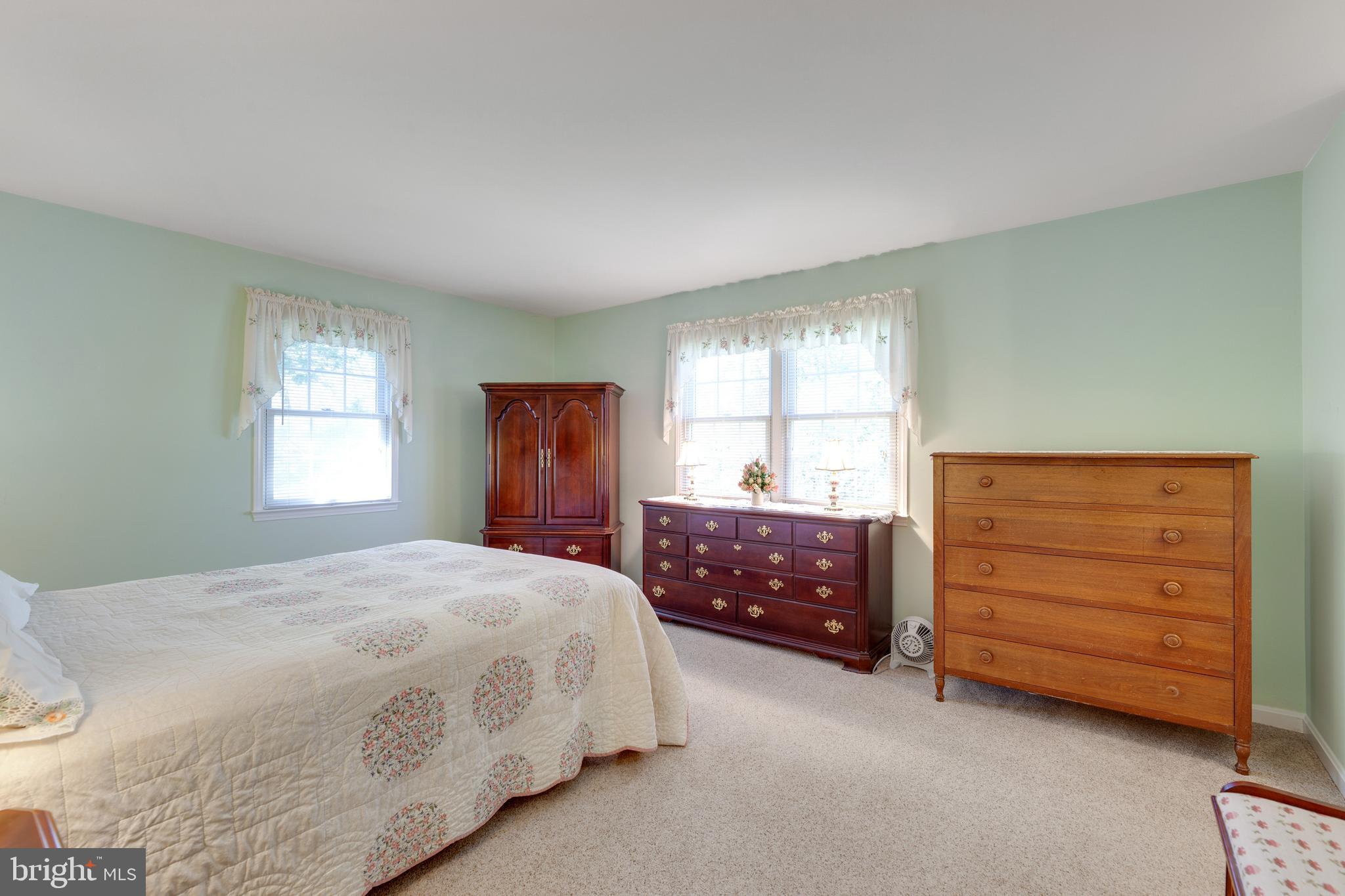 CHAPELWOOD - Residential