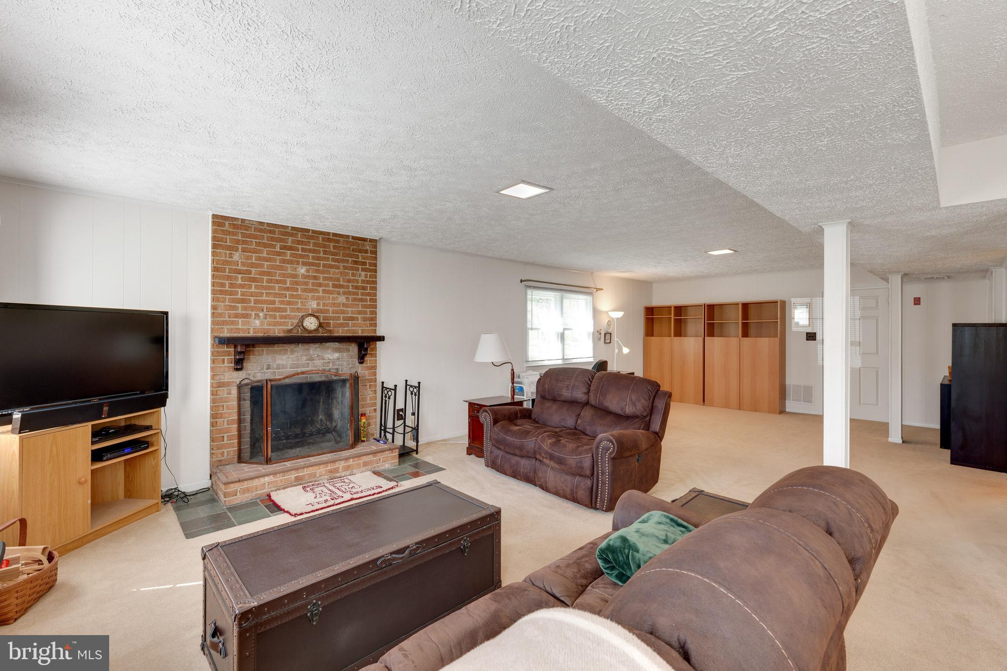 CHAPELWOOD - Residential