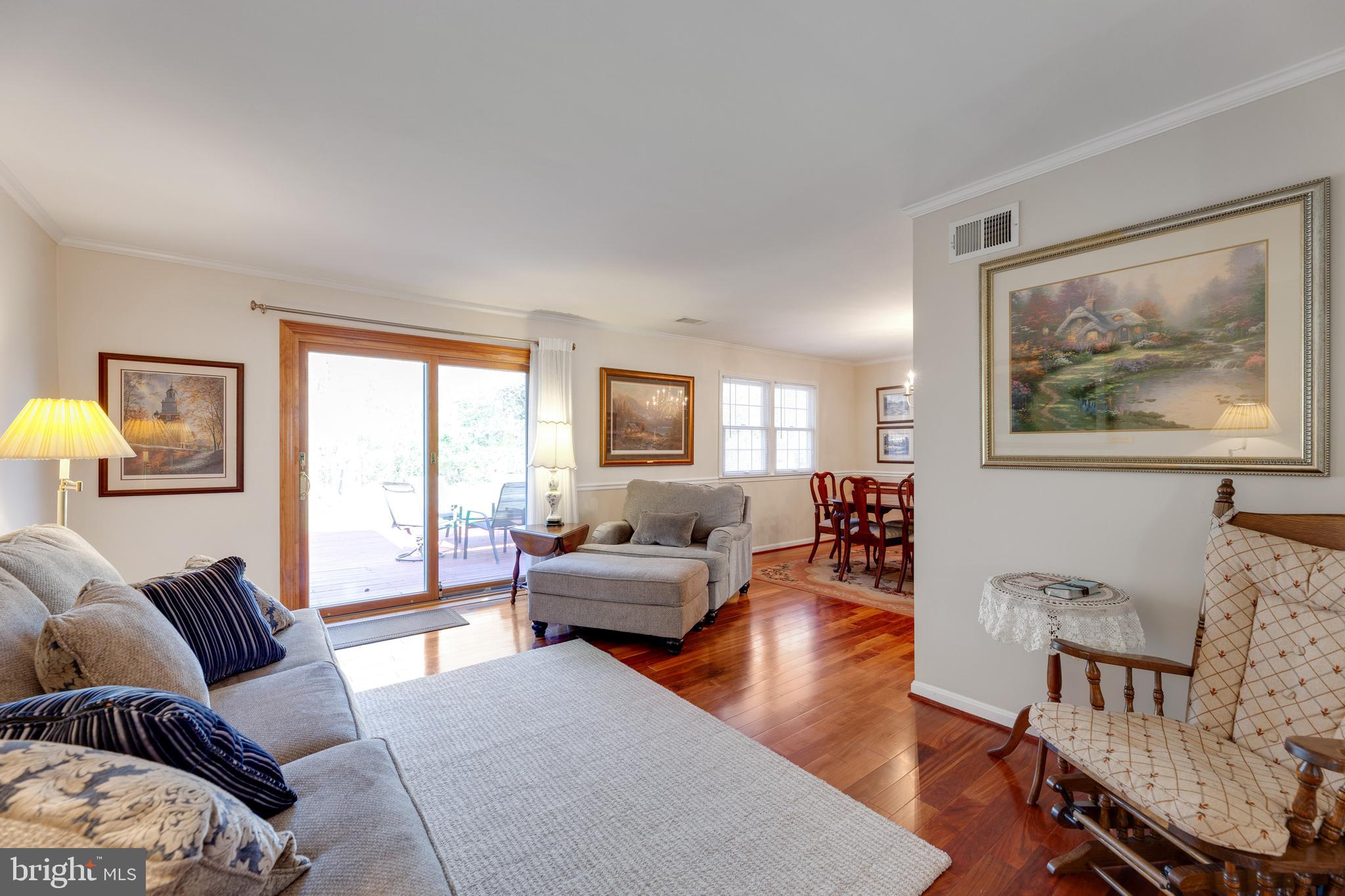 CHAPELWOOD - Residential