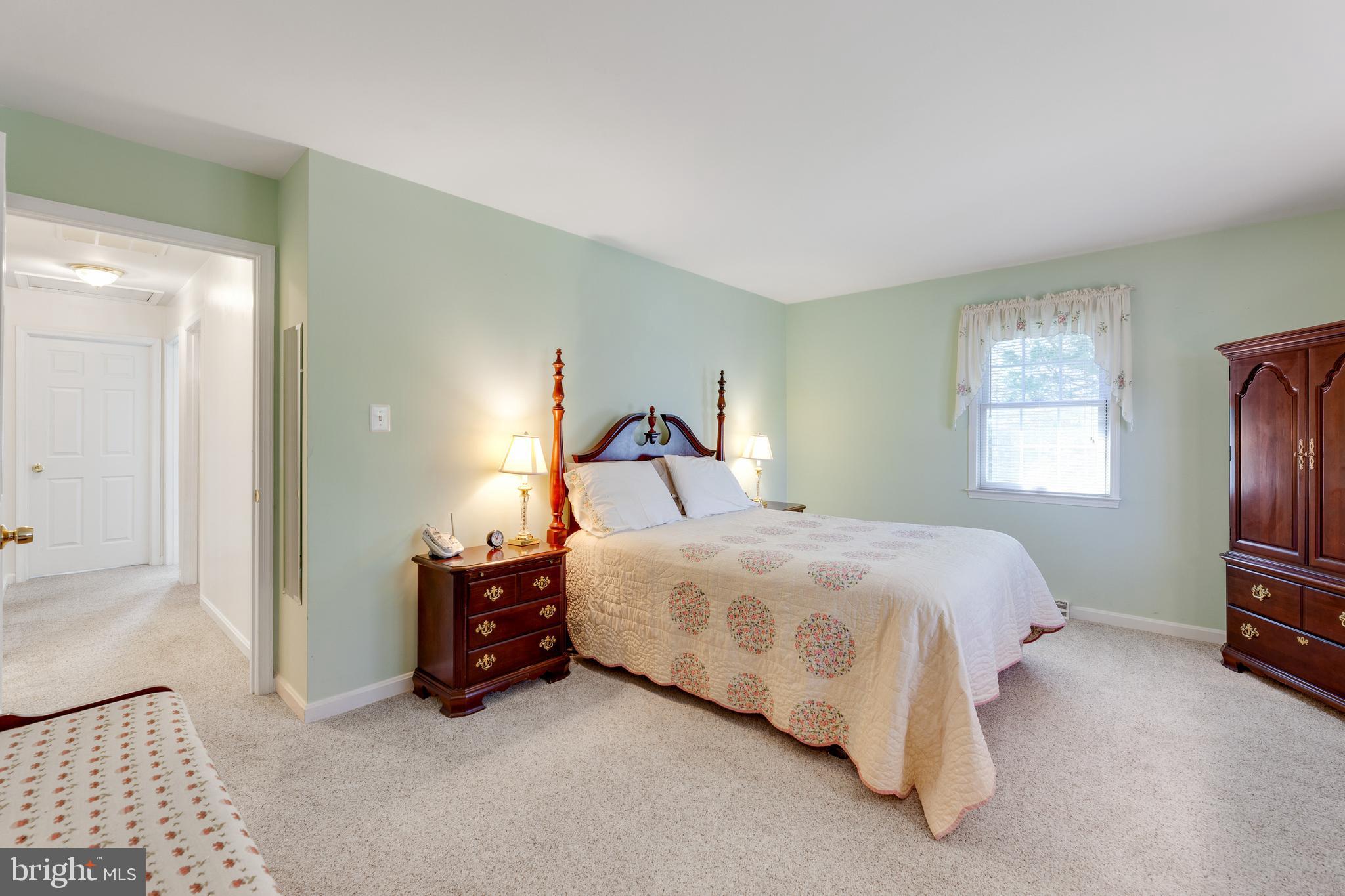 CHAPELWOOD - Residential