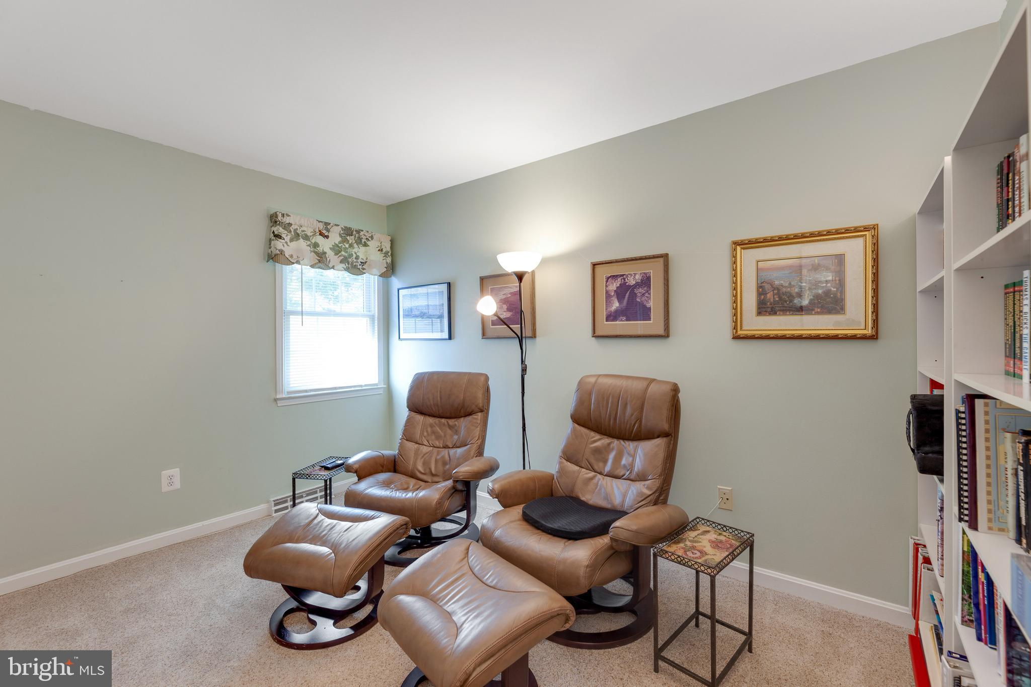 CHAPELWOOD - Residential