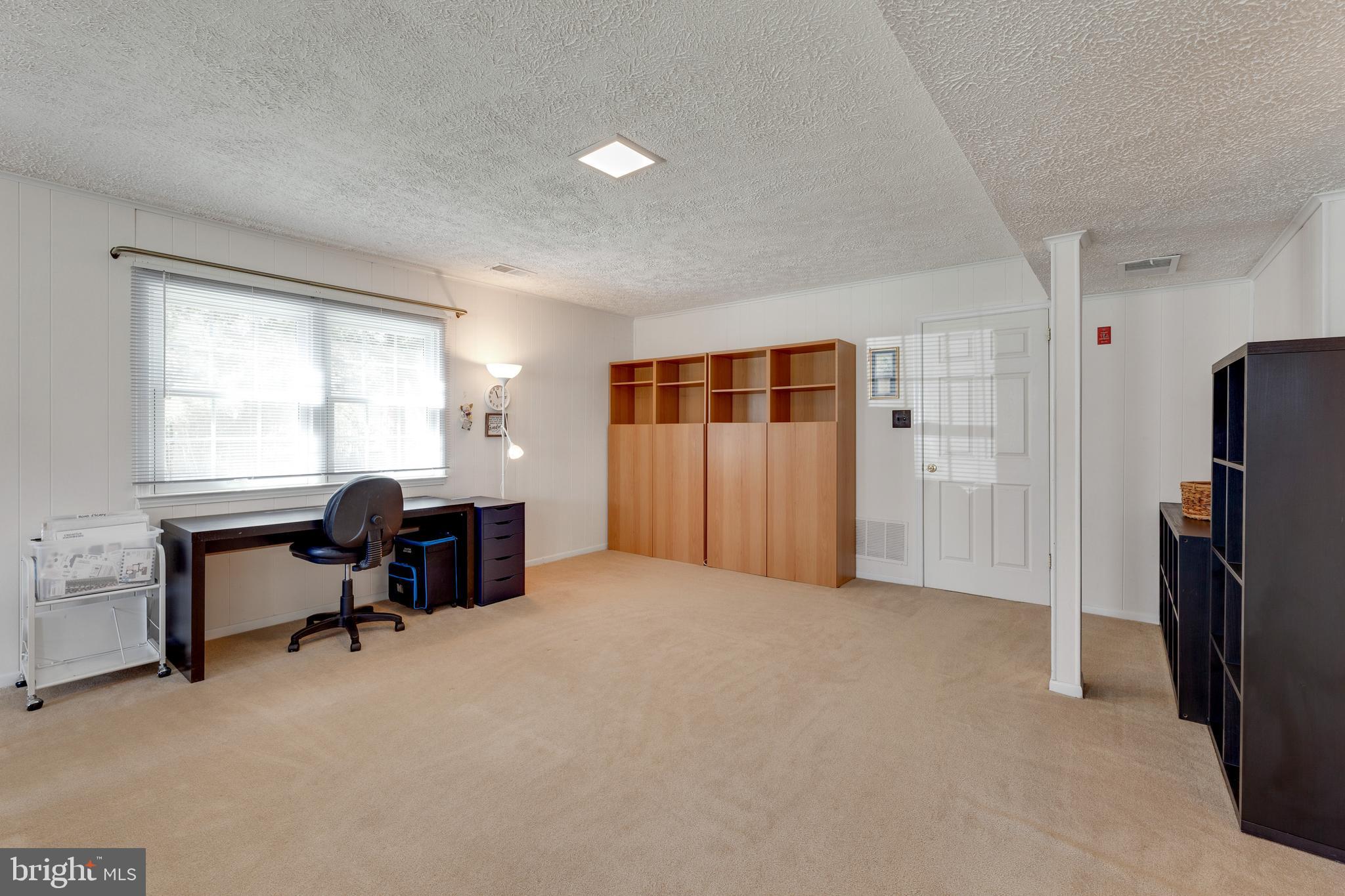 CHAPELWOOD - Residential