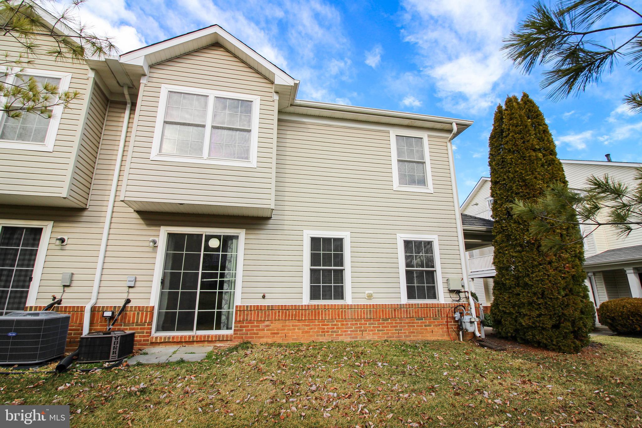 ENCLAVE AT SEVEN OAKS - Residential Lease