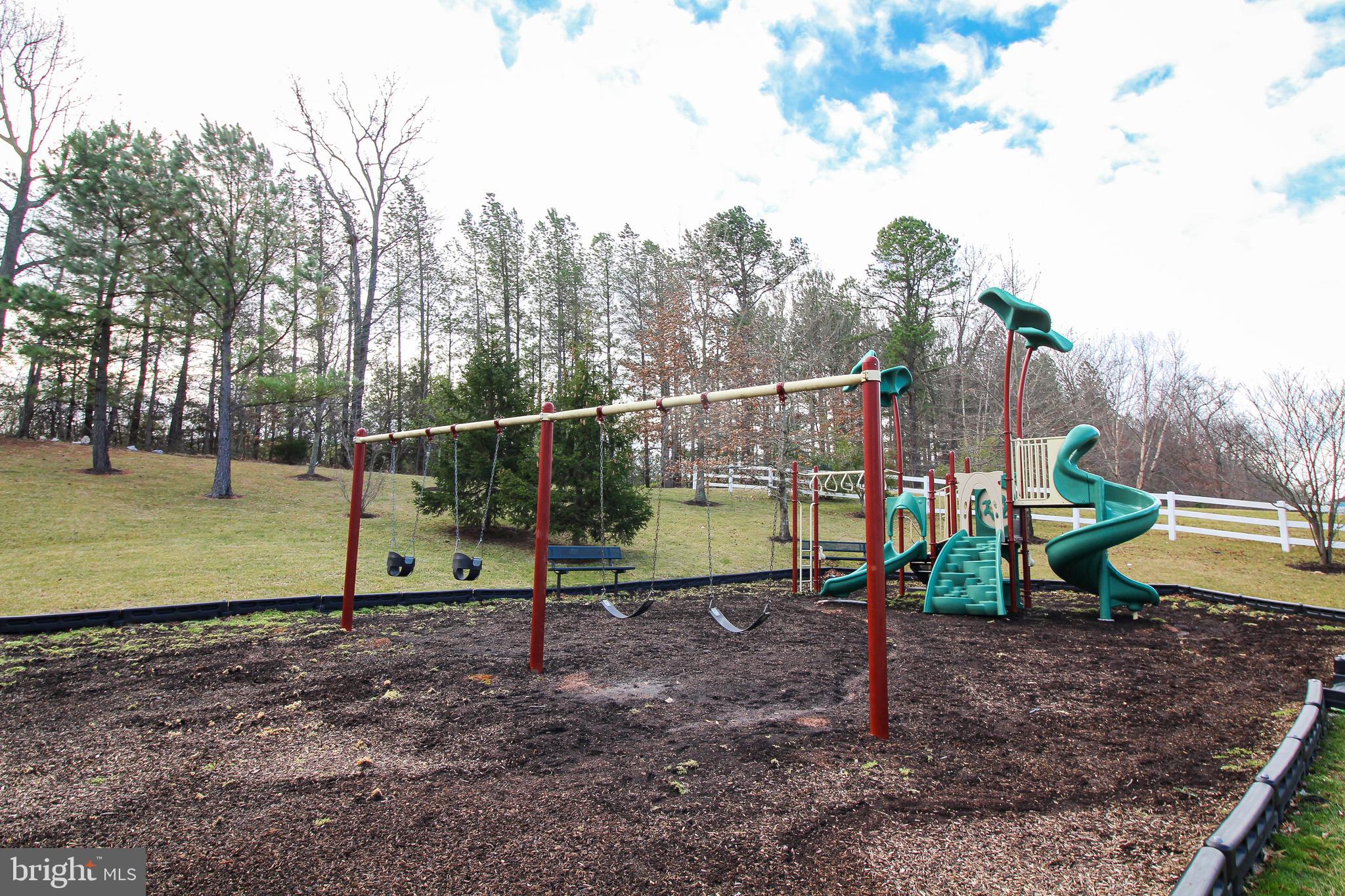 ENCLAVE AT SEVEN OAKS - Residential Lease