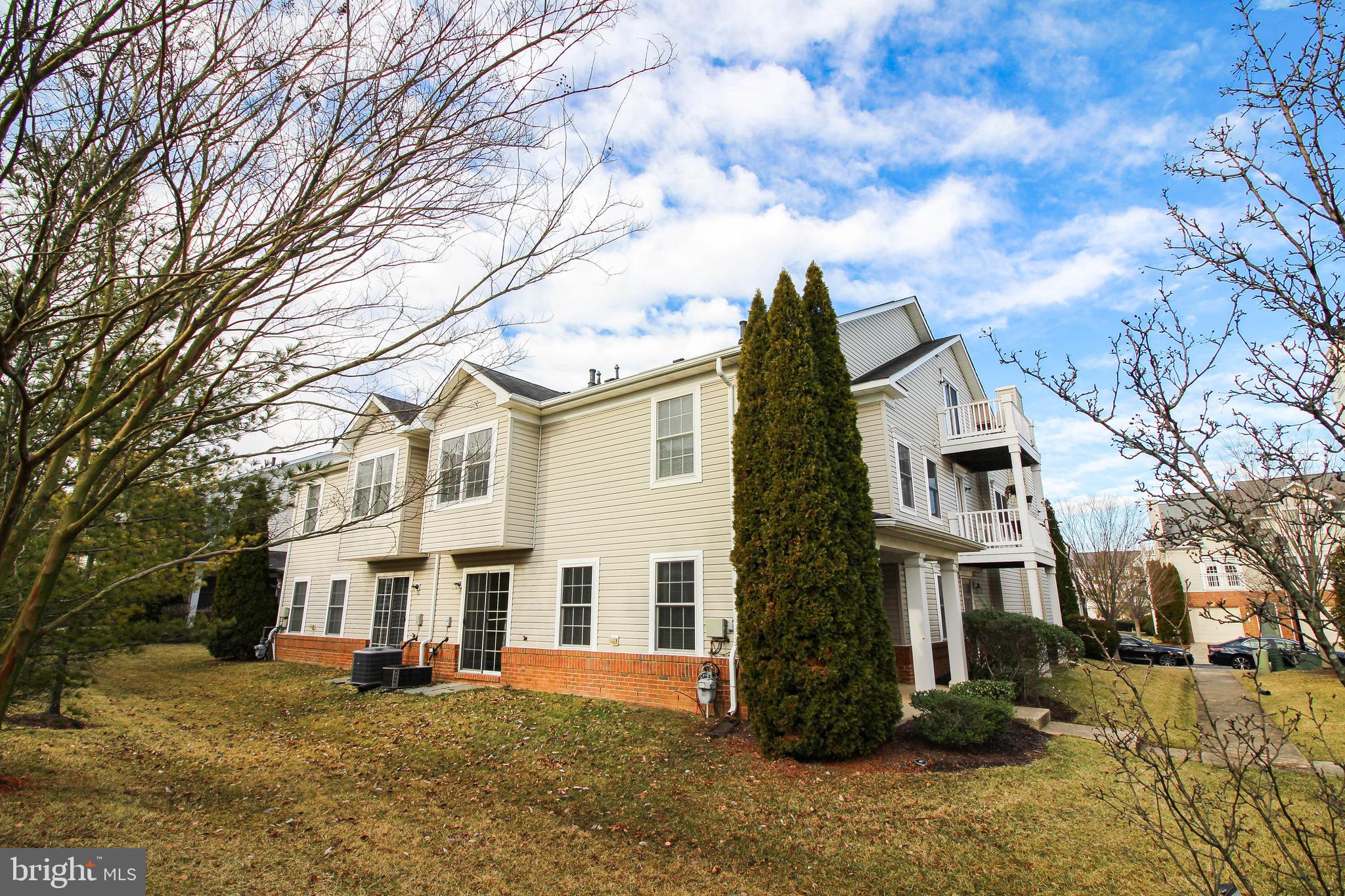 ENCLAVE AT SEVEN OAKS - Residential Lease