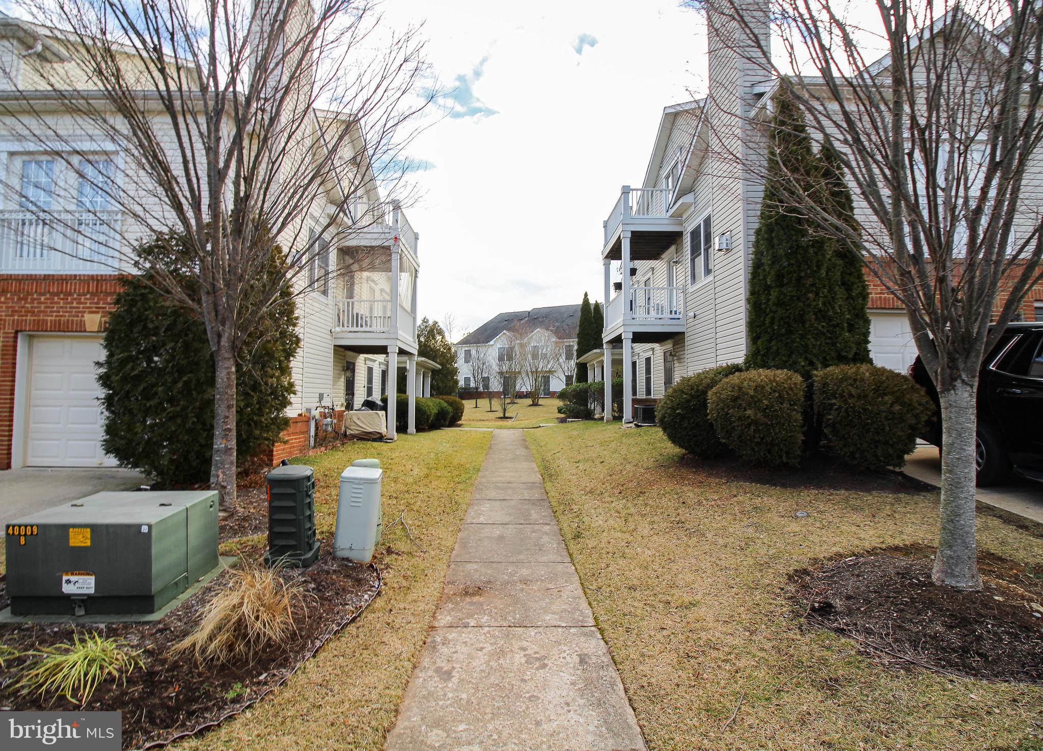 ENCLAVE AT SEVEN OAKS - Residential Lease