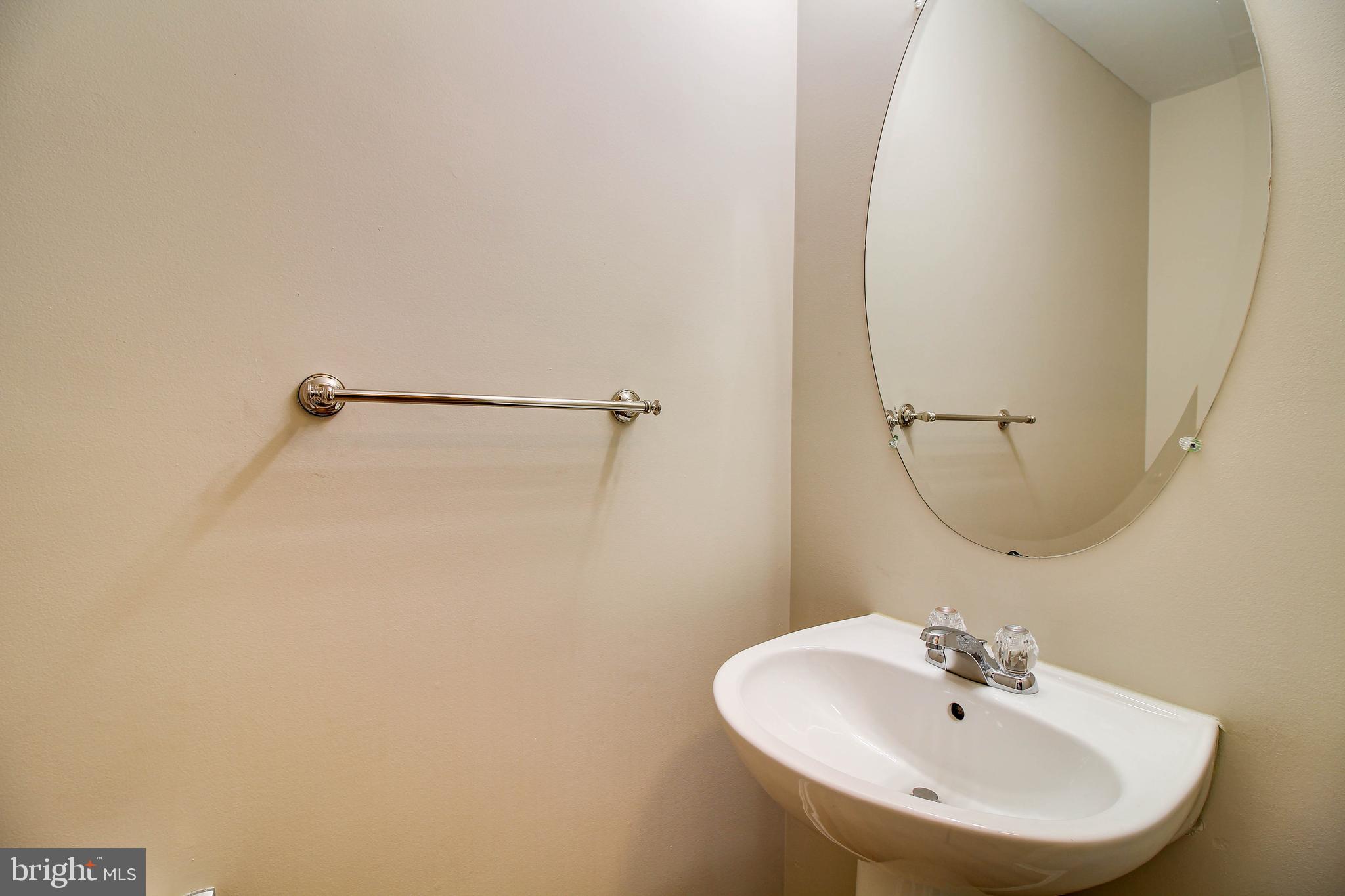 ENCLAVE AT SEVEN OAKS - Residential Lease