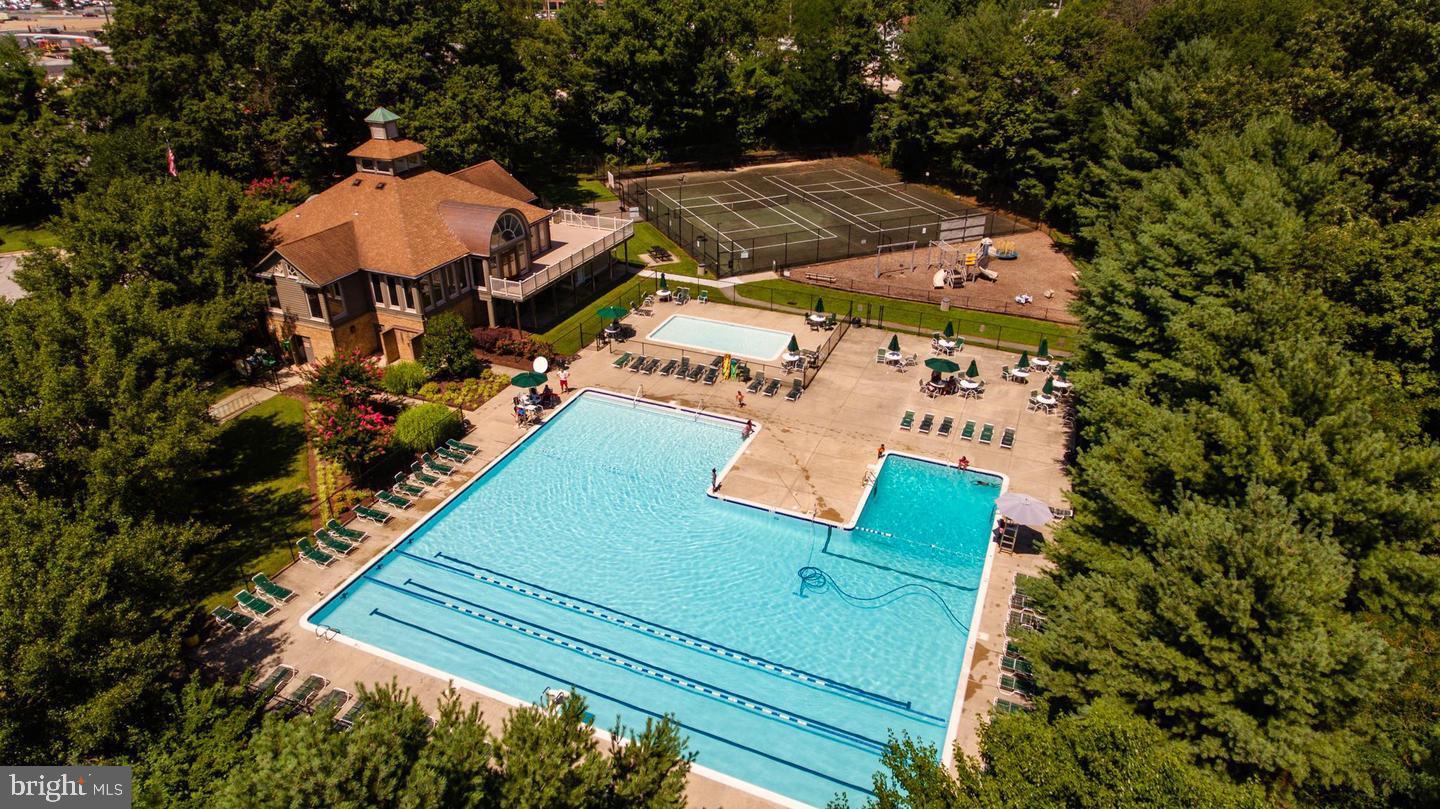 ENCLAVE AT SEVEN OAKS - Residential Lease