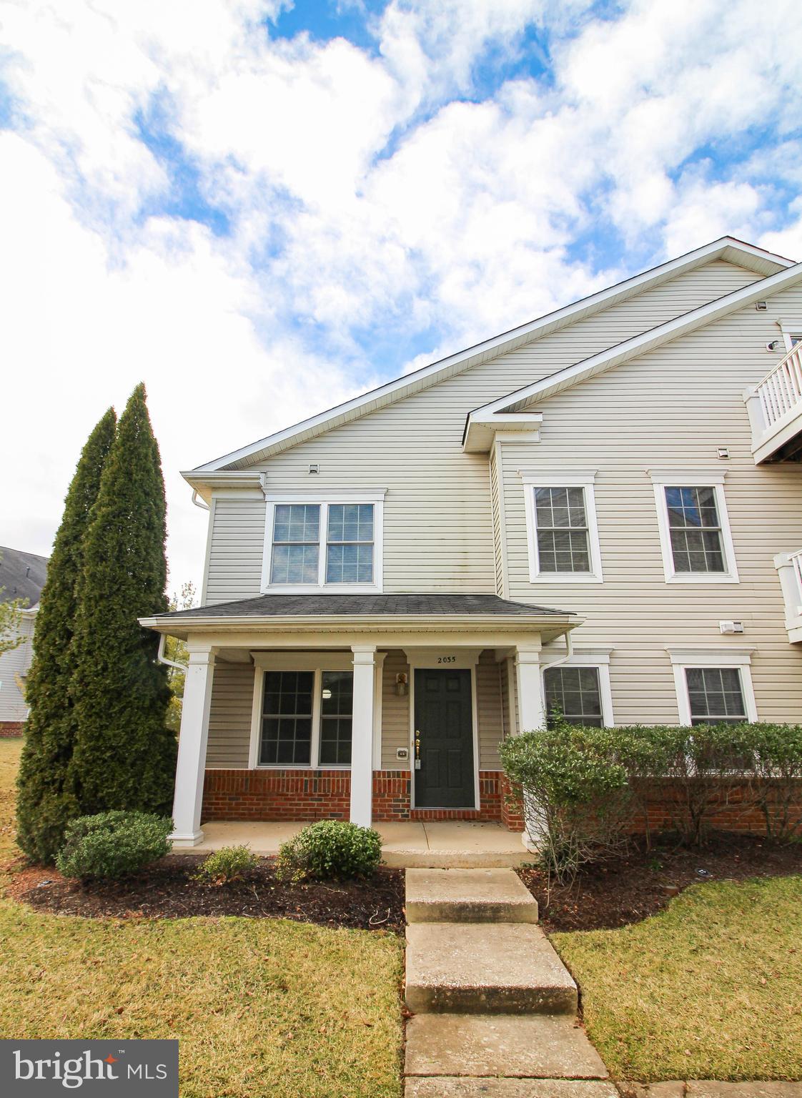 ENCLAVE AT SEVEN OAKS - Residential Lease