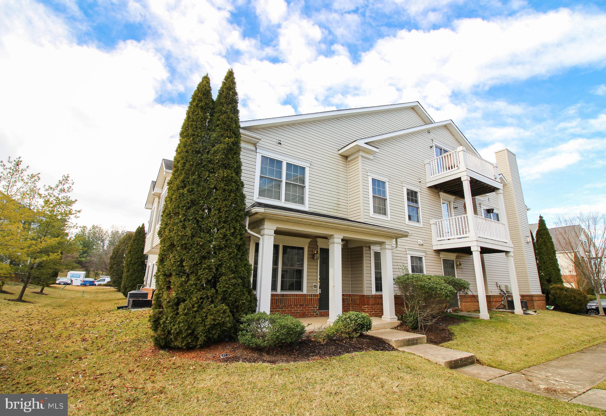 ENCLAVE AT SEVEN OAKS - Residential Lease