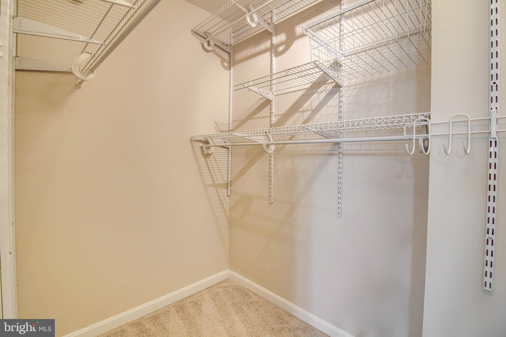 ENCLAVE AT SEVEN OAKS - Residential Lease