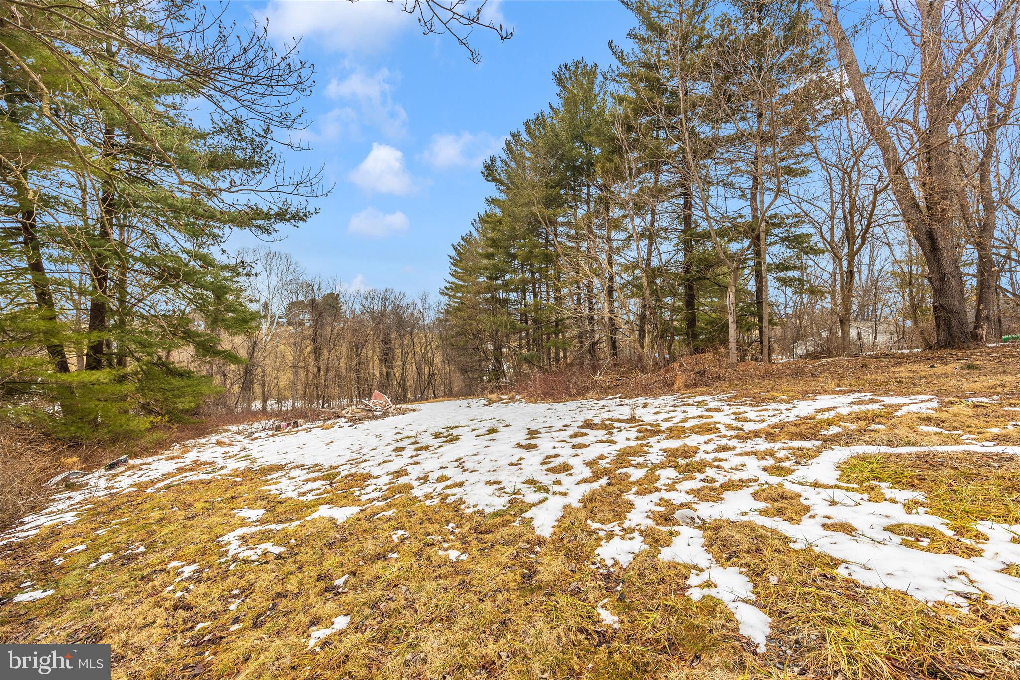 SUGARLOAF ESTATES - Residential