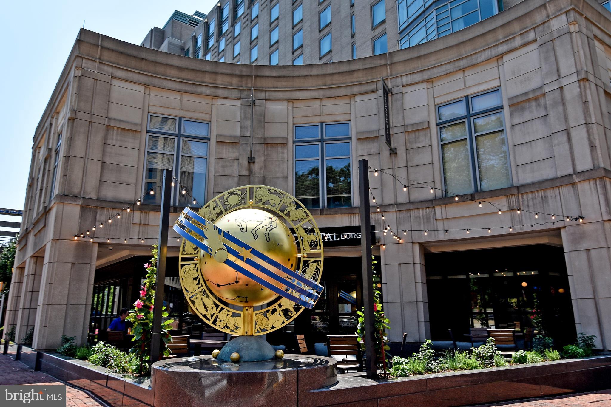 HUNTERS WOODS VILLAGE - Residential