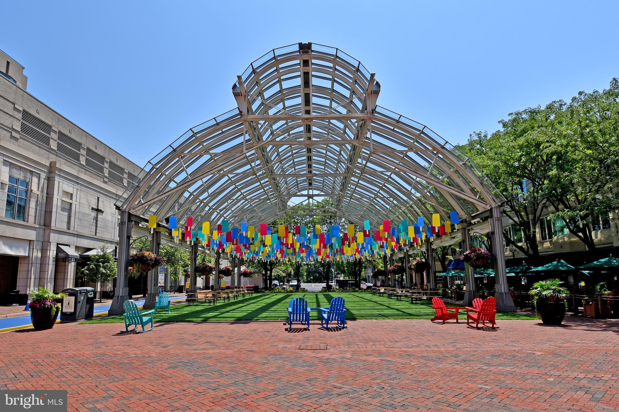 HUNTERS WOODS VILLAGE - Residential