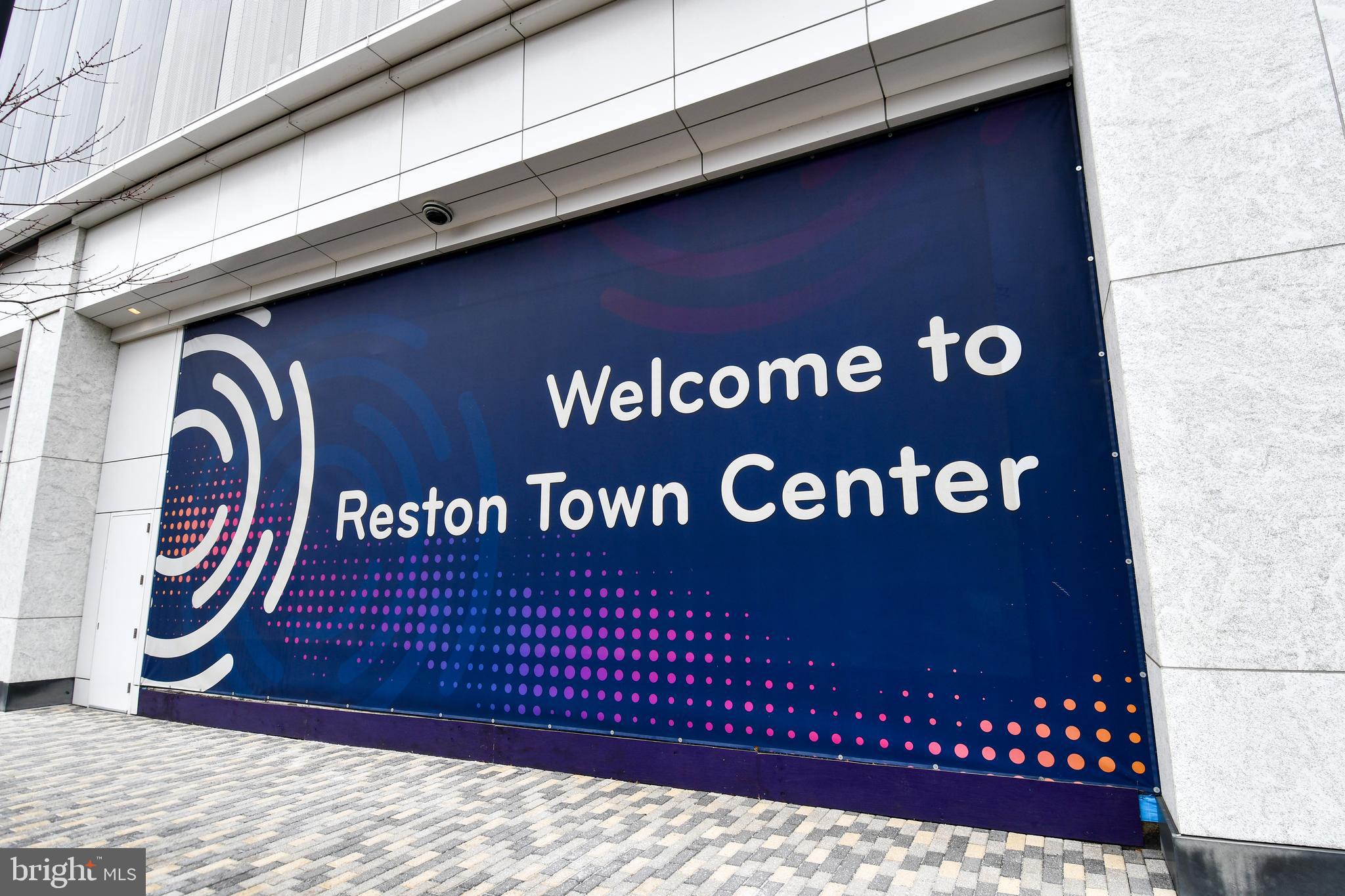 HUNTERS WOODS VILLAGE - Residential