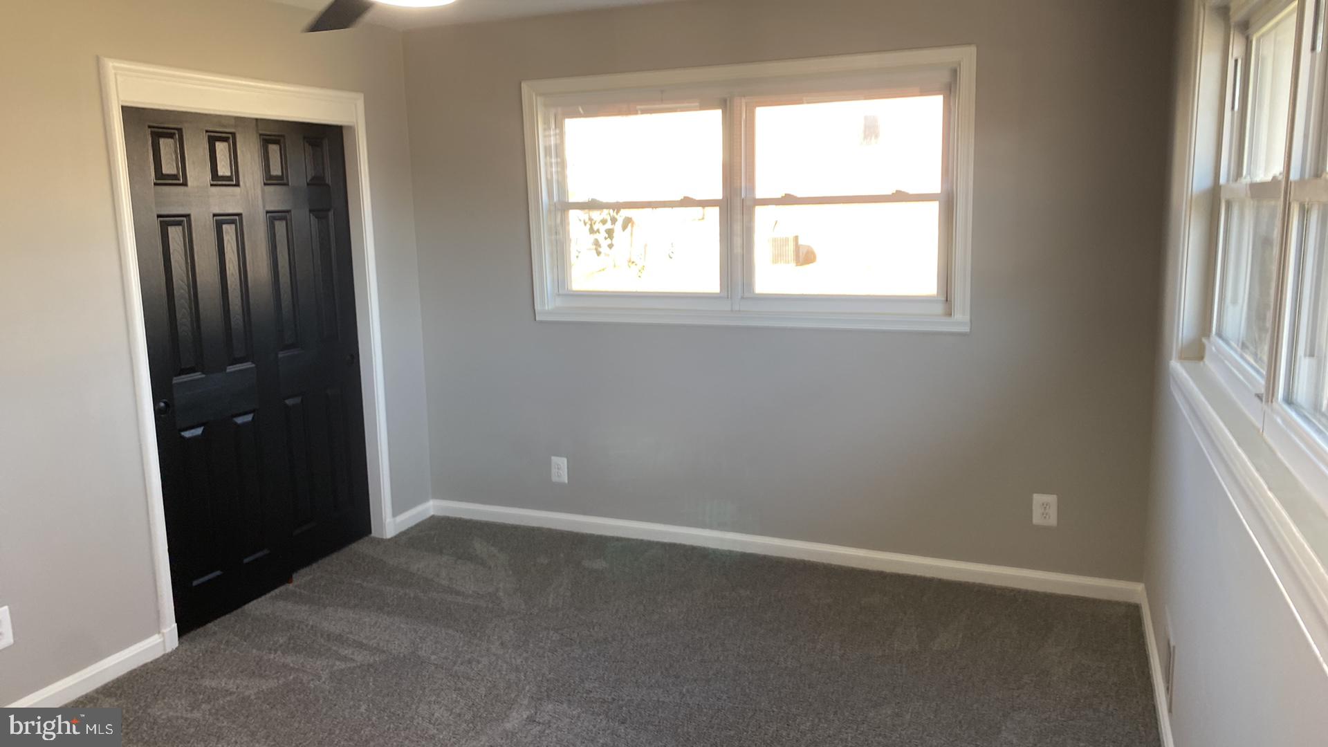 WILLIAMSBURG - Residential