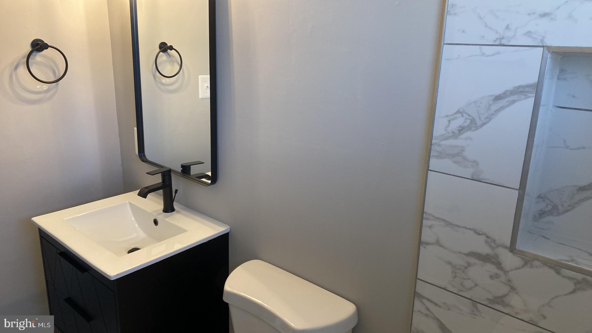 WILLIAMSBURG - Residential