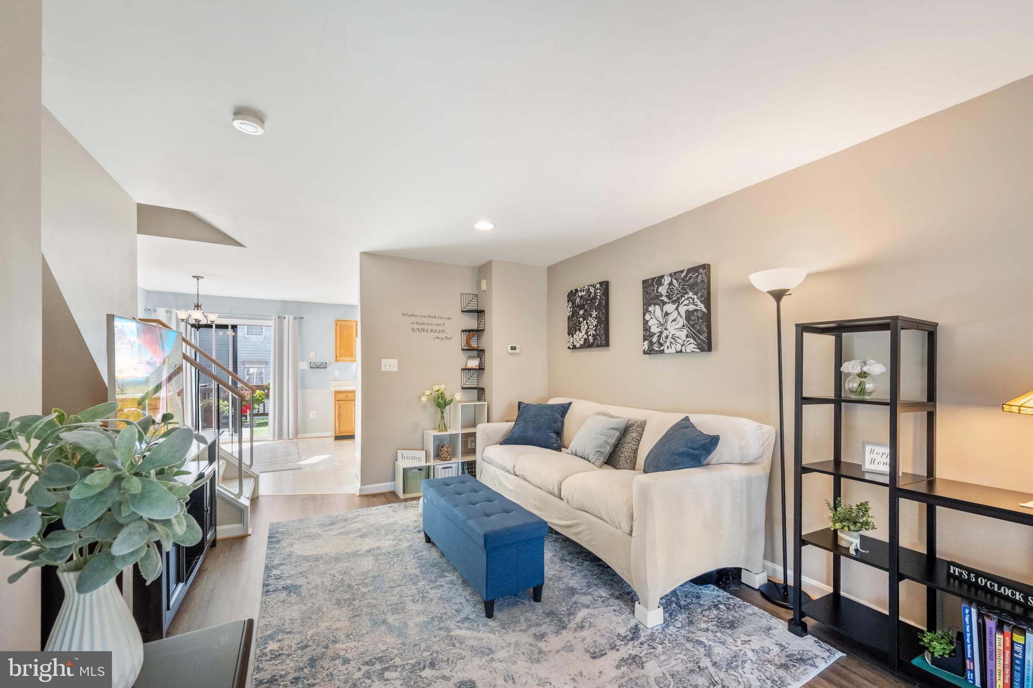 REGENTS WALK - Residential