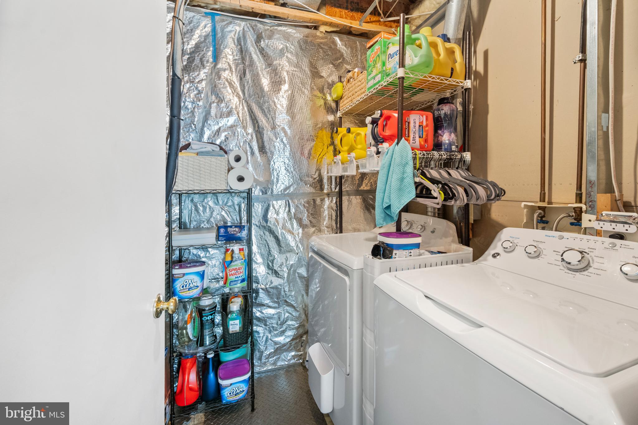 REGENTS WALK - Residential