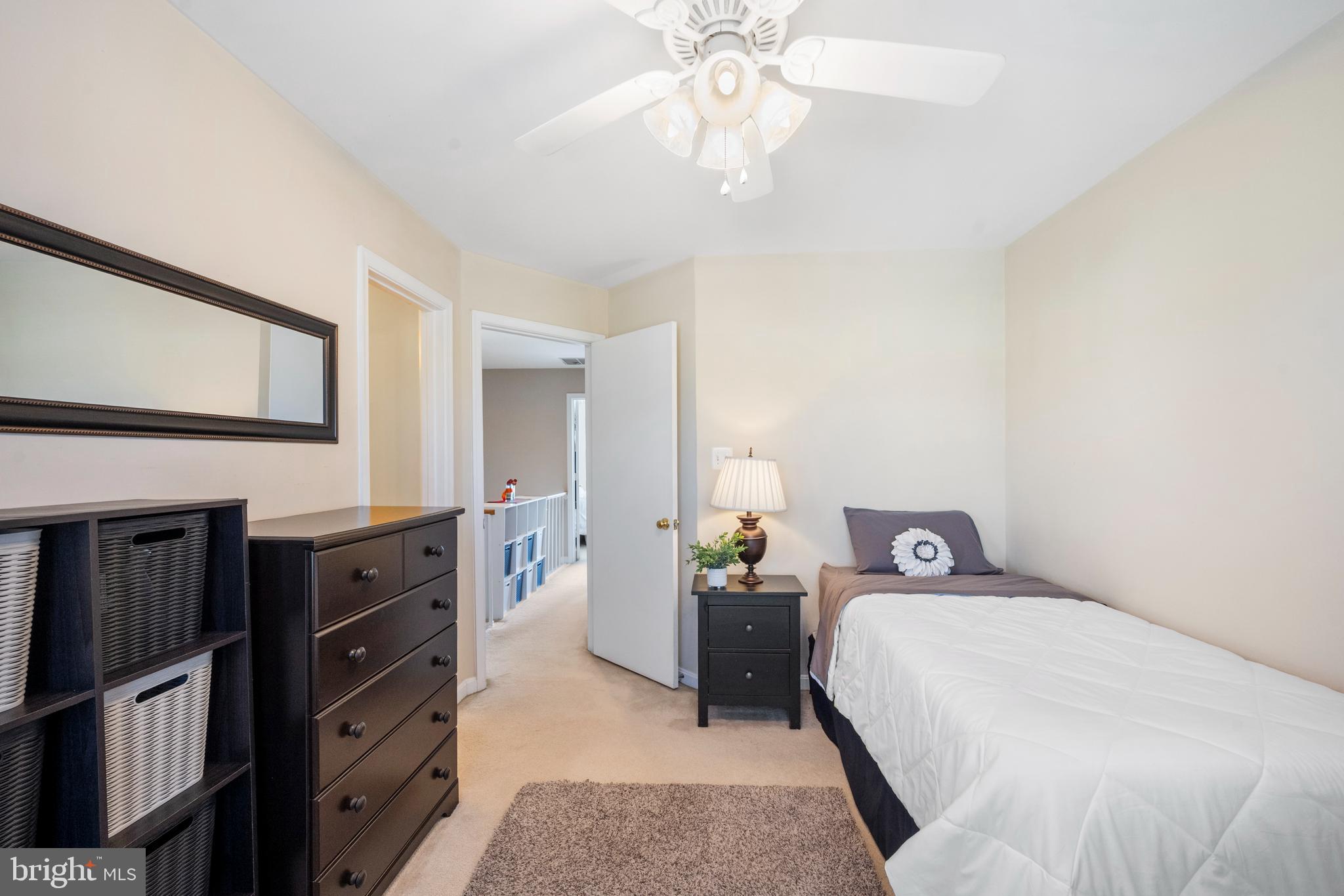 REGENTS WALK - Residential