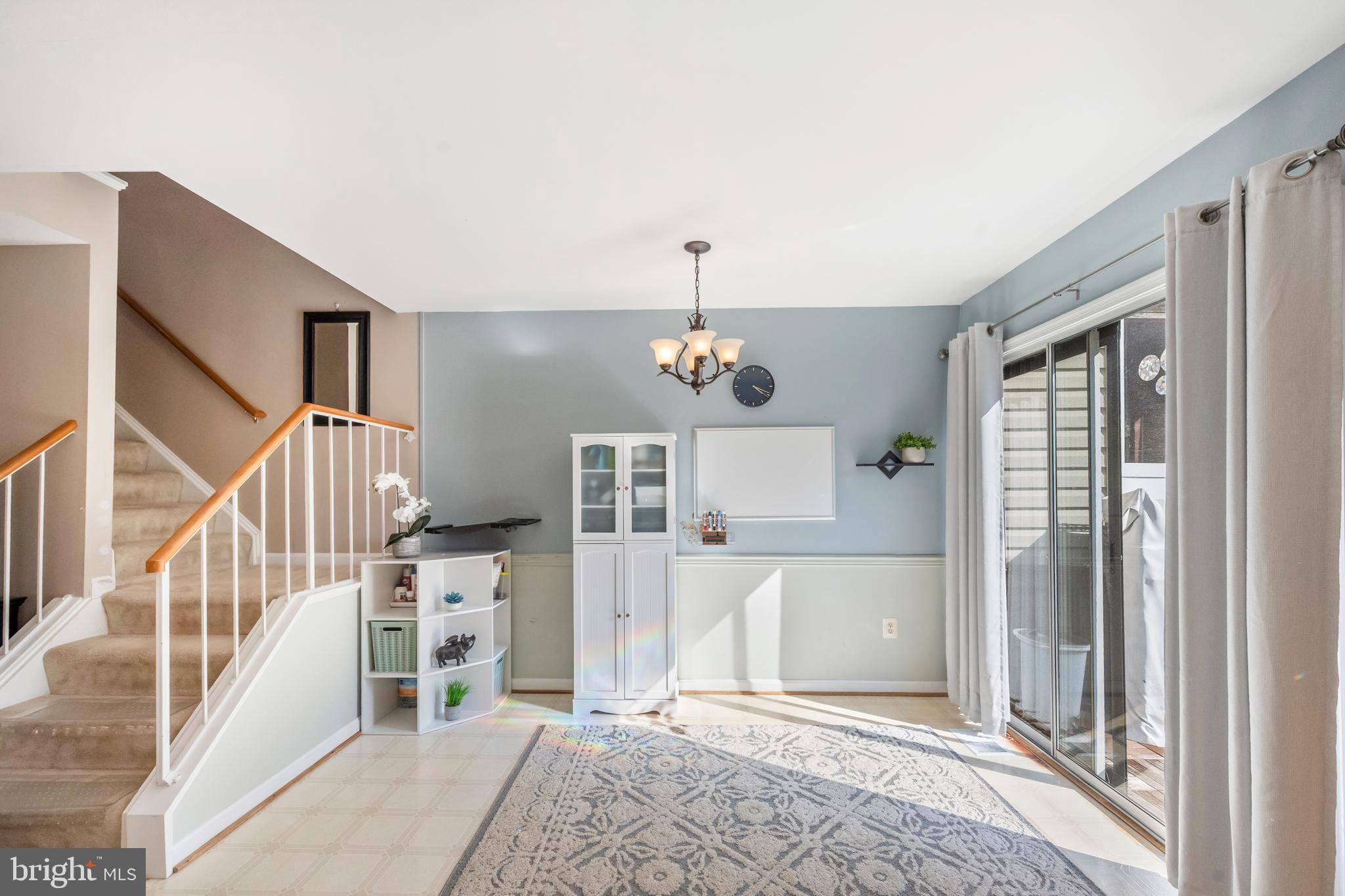 REGENTS WALK - Residential