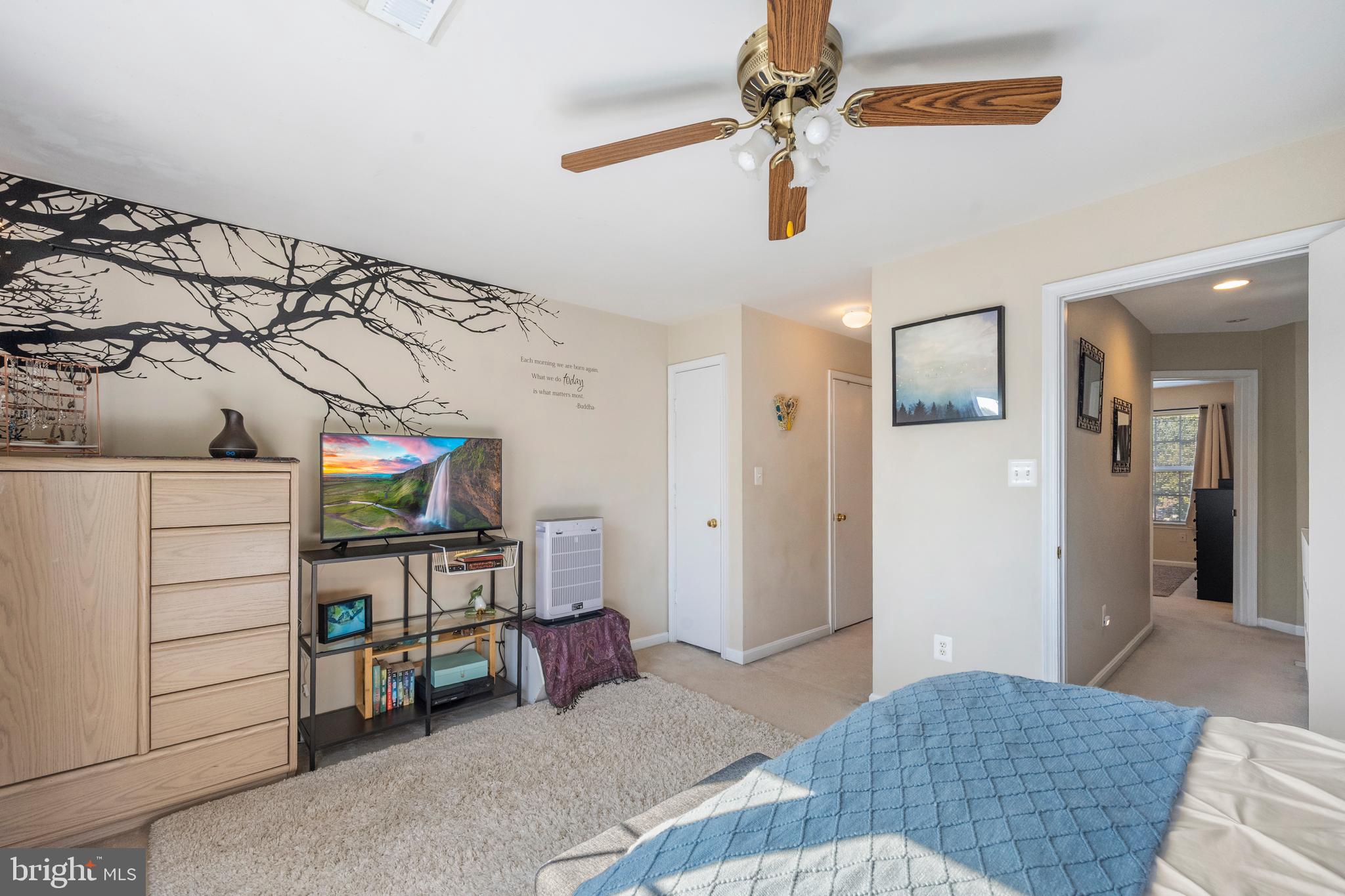 REGENTS WALK - Residential