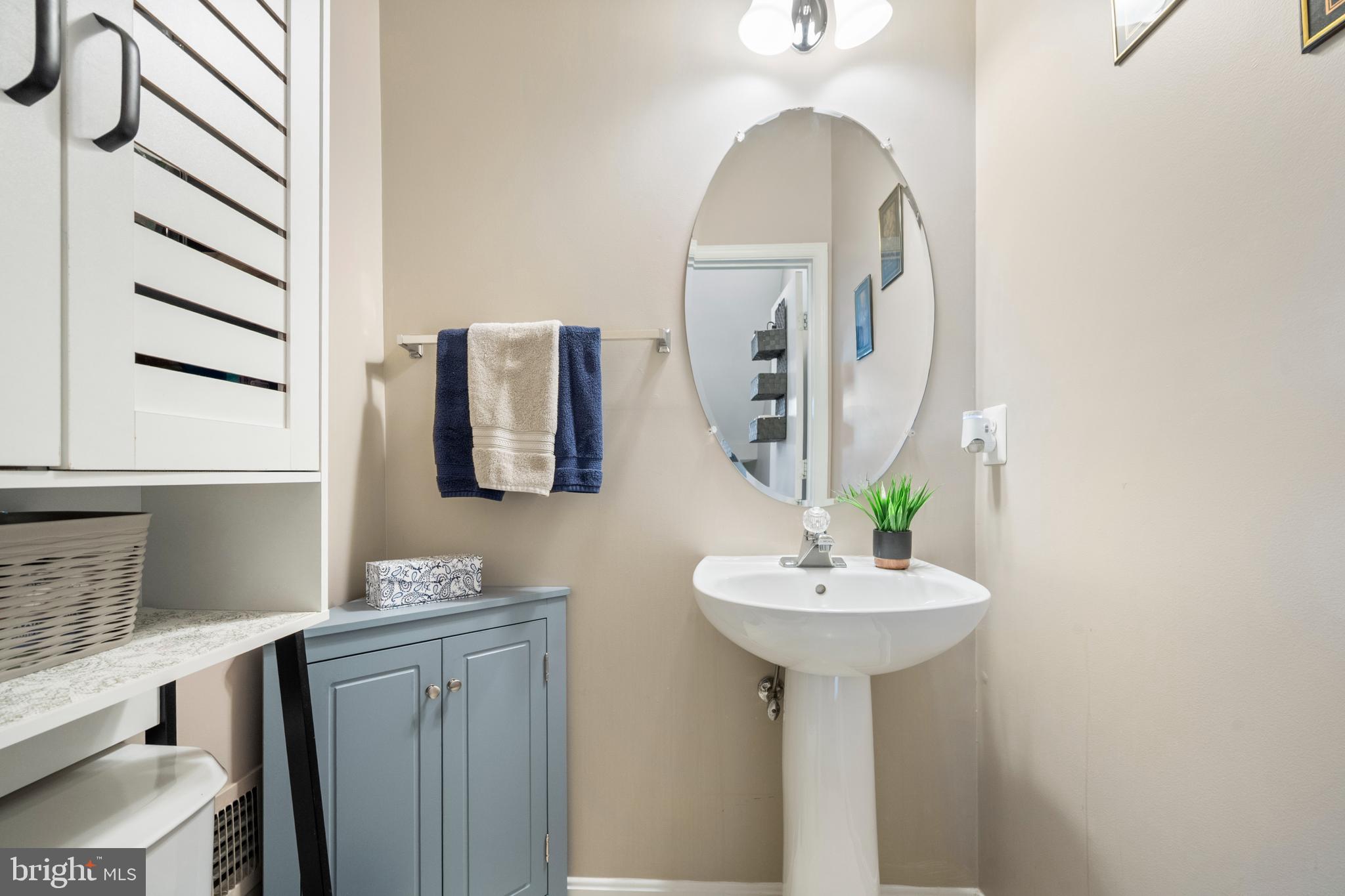 REGENTS WALK - Residential