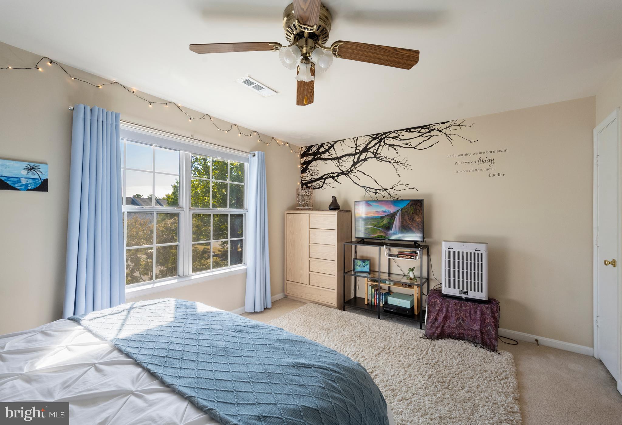 REGENTS WALK - Residential