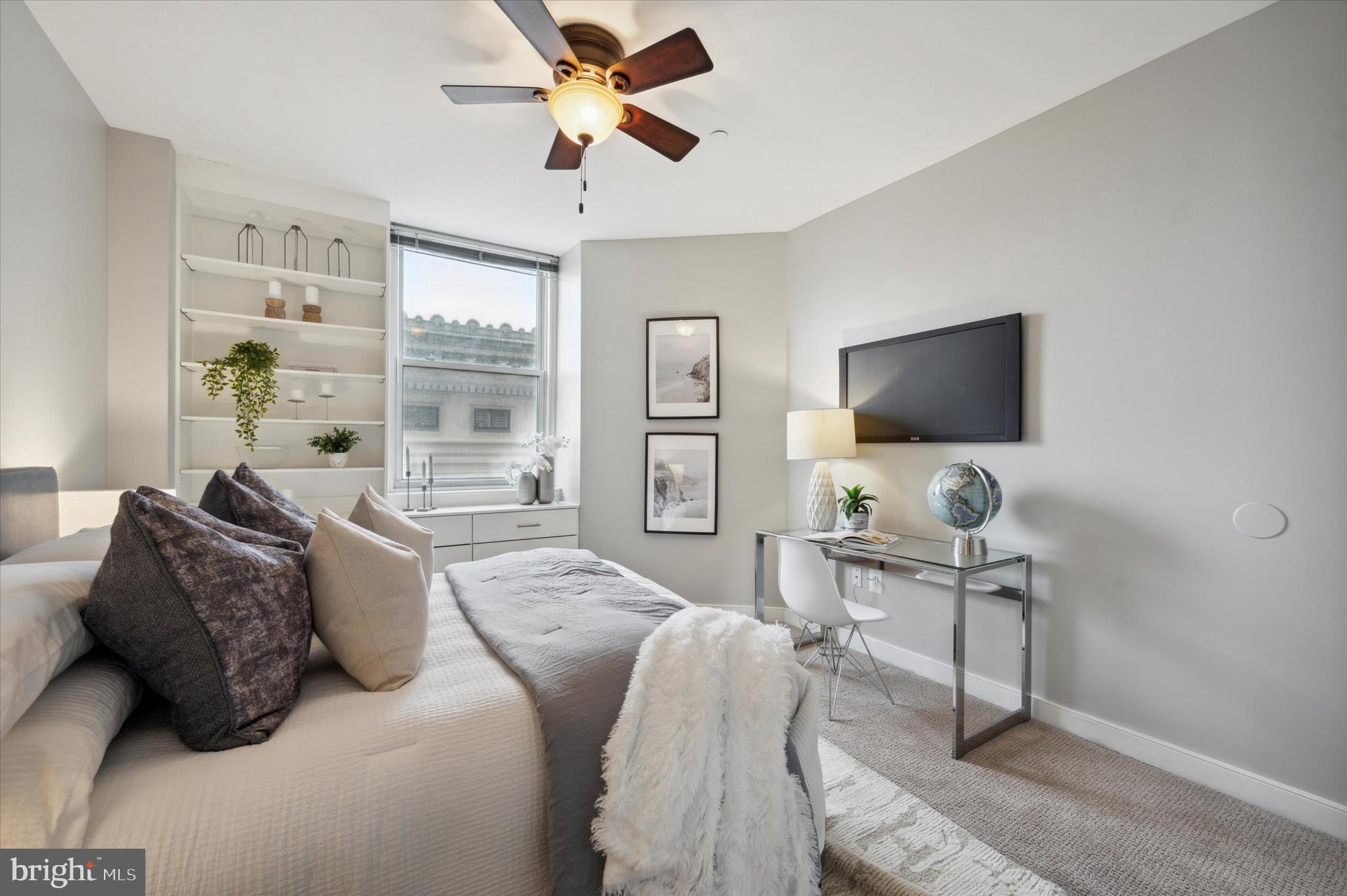 AVENUE OF THE ARTS - Residential