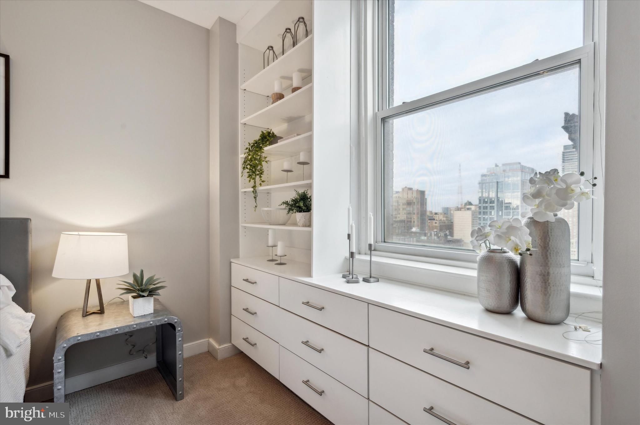 AVENUE OF THE ARTS - Residential