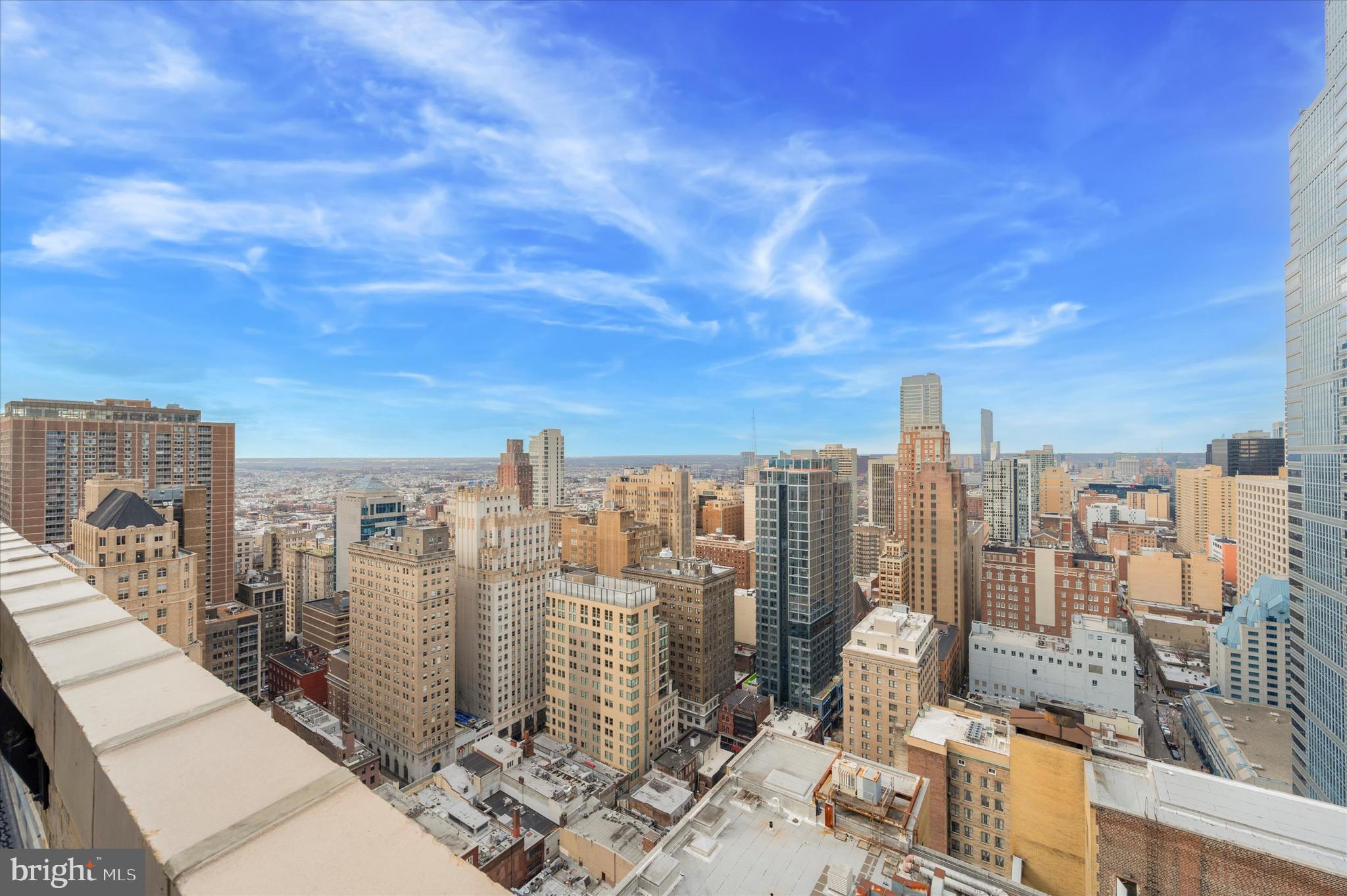 AVENUE OF THE ARTS - Residential