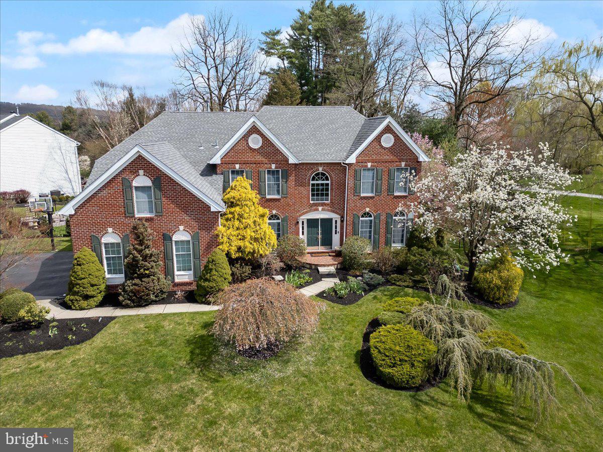 SWEDESFORD CHASE - Residential