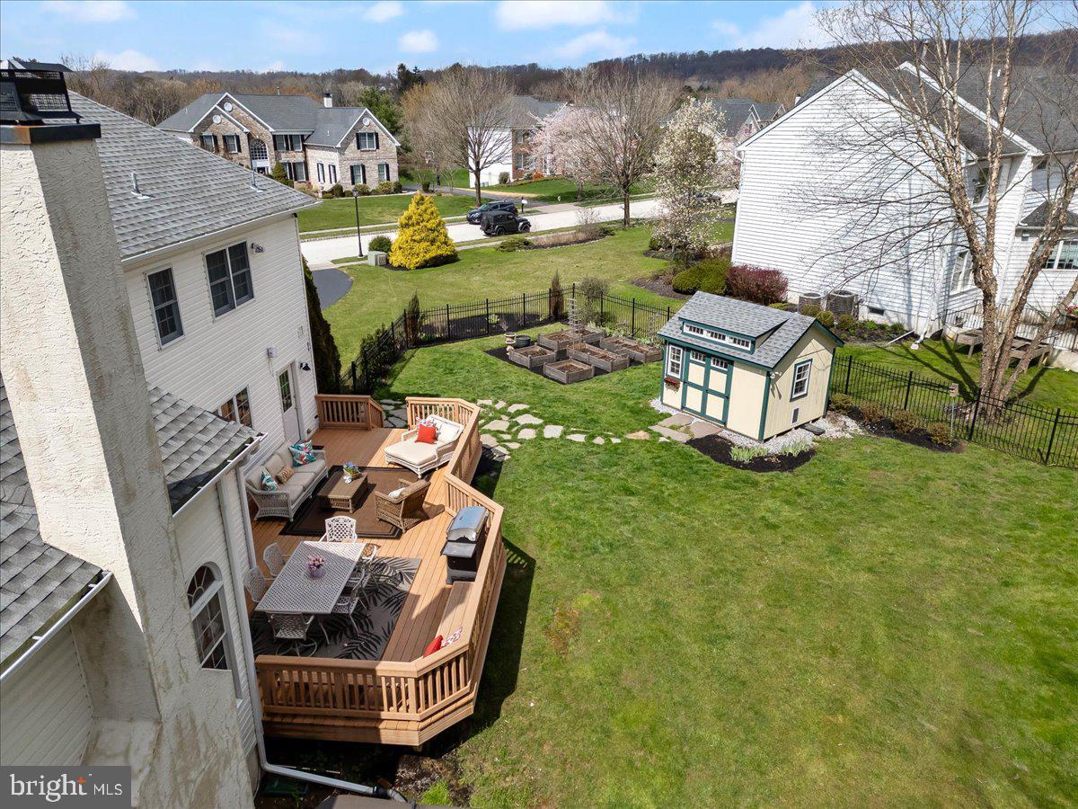 SWEDESFORD CHASE - Residential