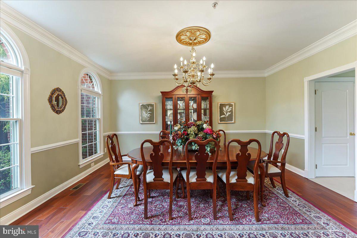 SWEDESFORD CHASE - Residential