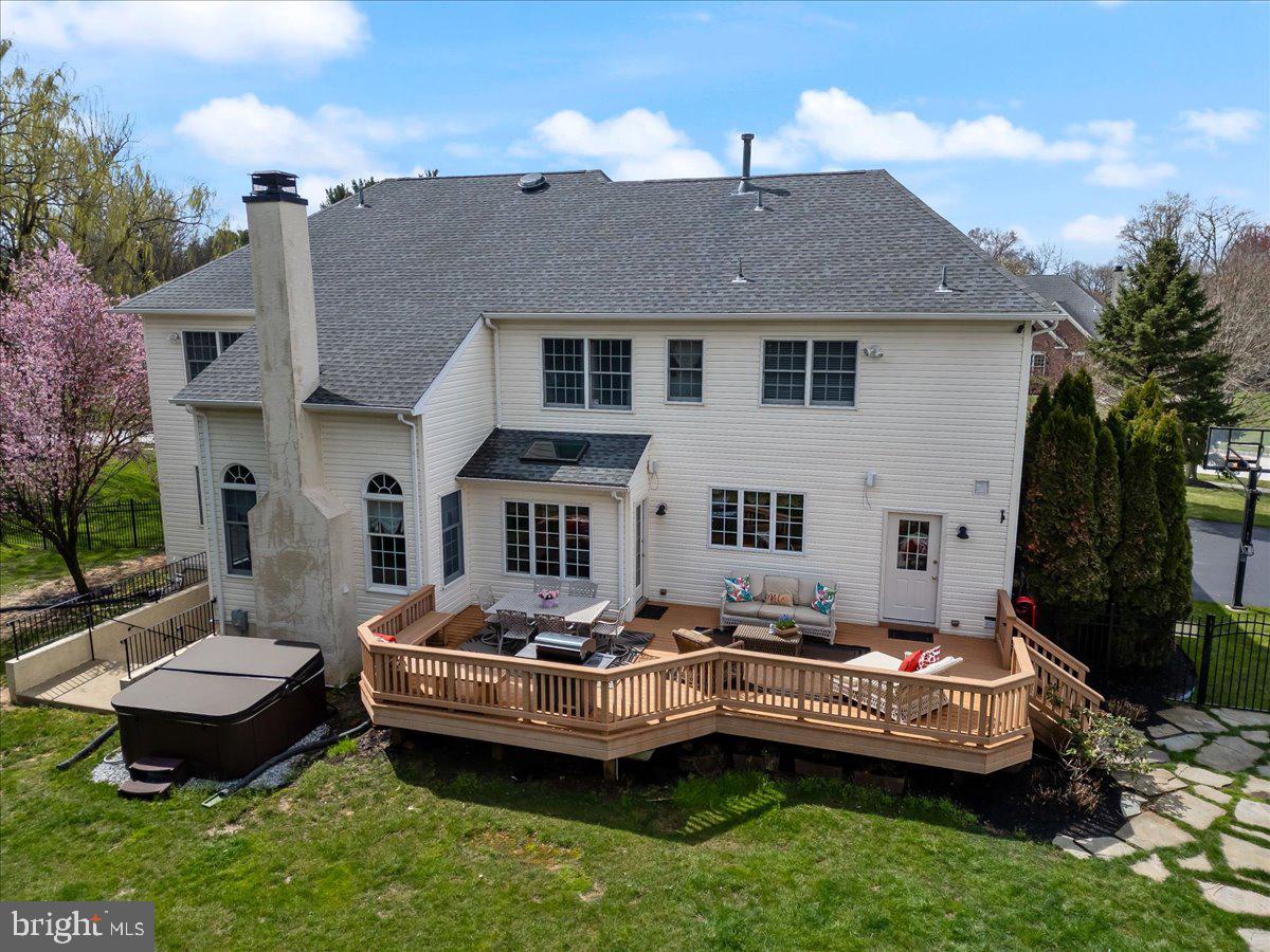 SWEDESFORD CHASE - Residential