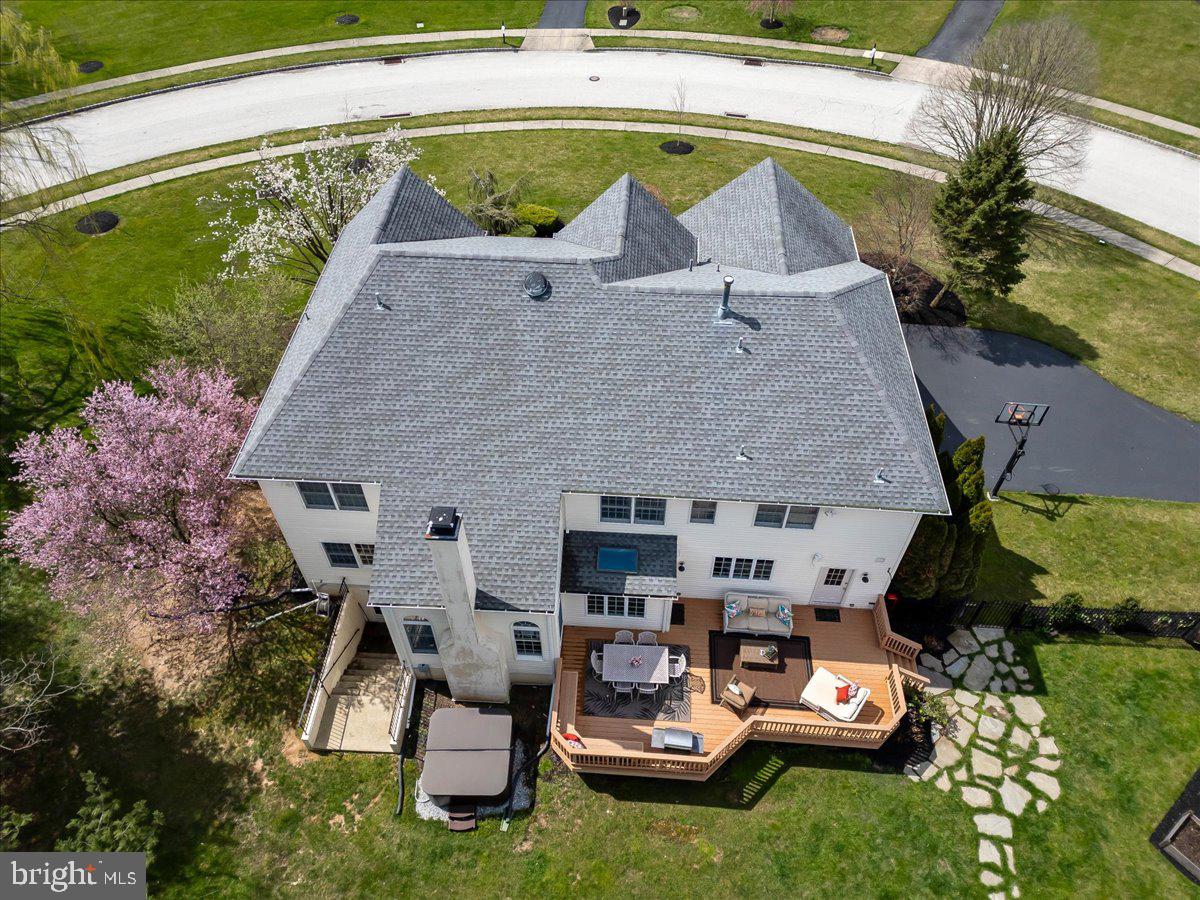 SWEDESFORD CHASE - Residential