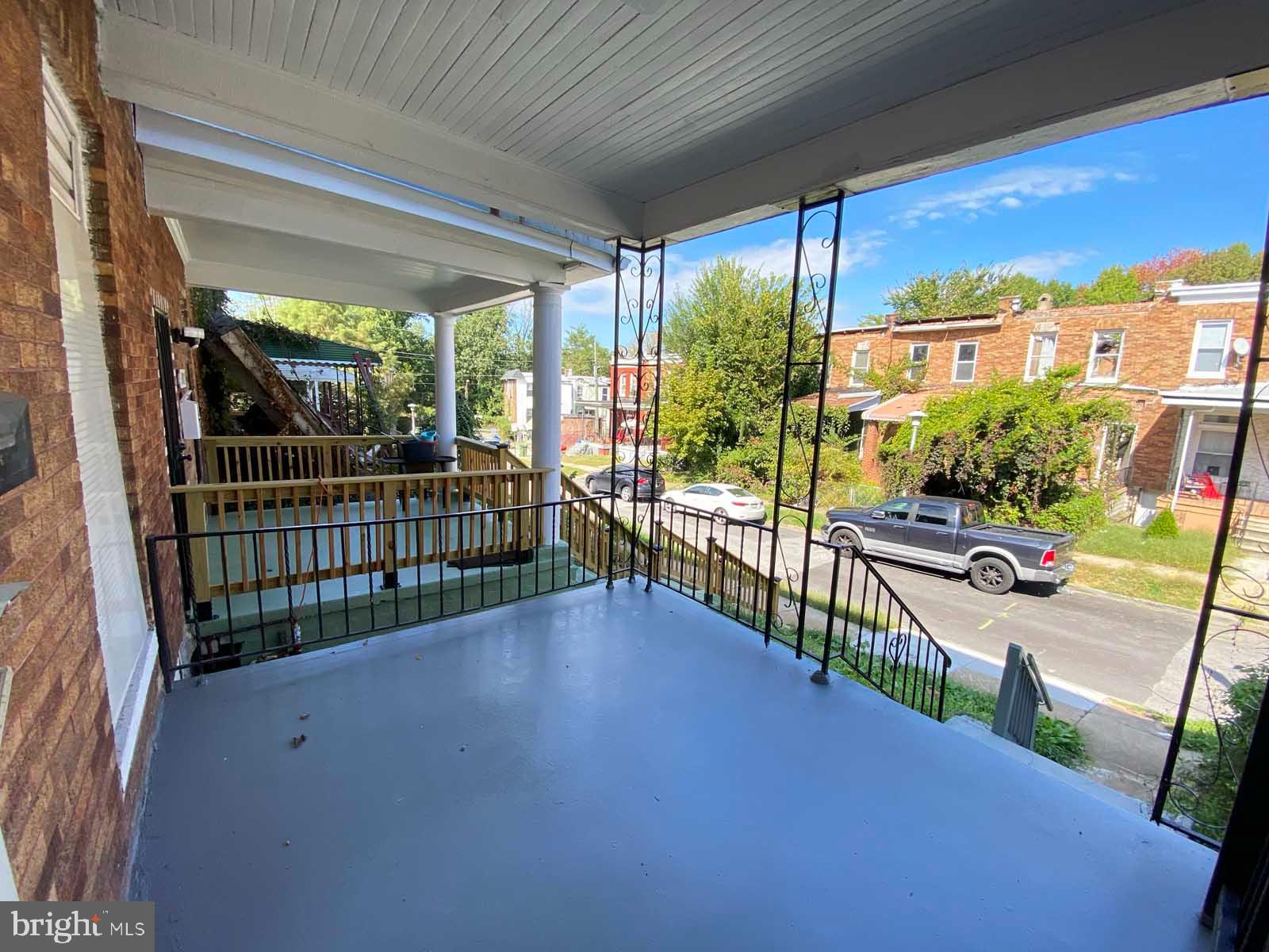 ROSEMONT - Residential Lease