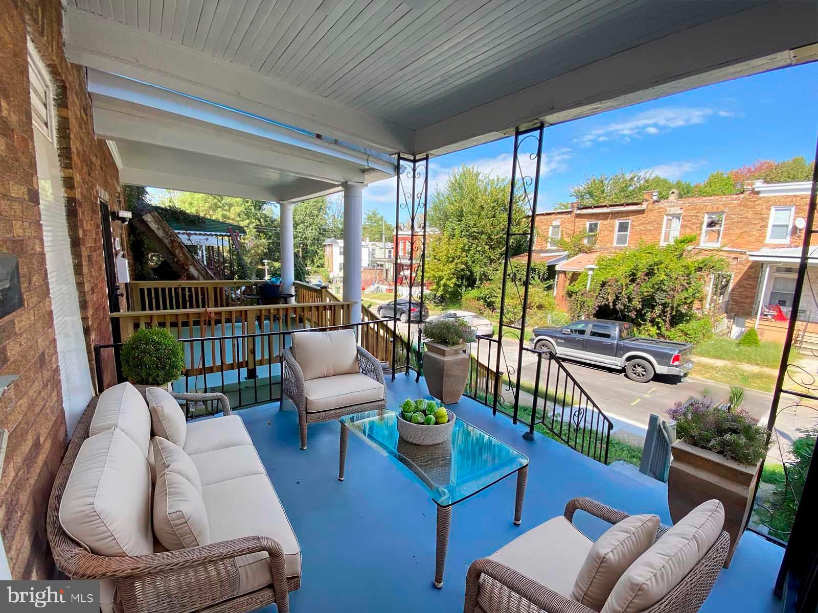 ROSEMONT - Residential Lease