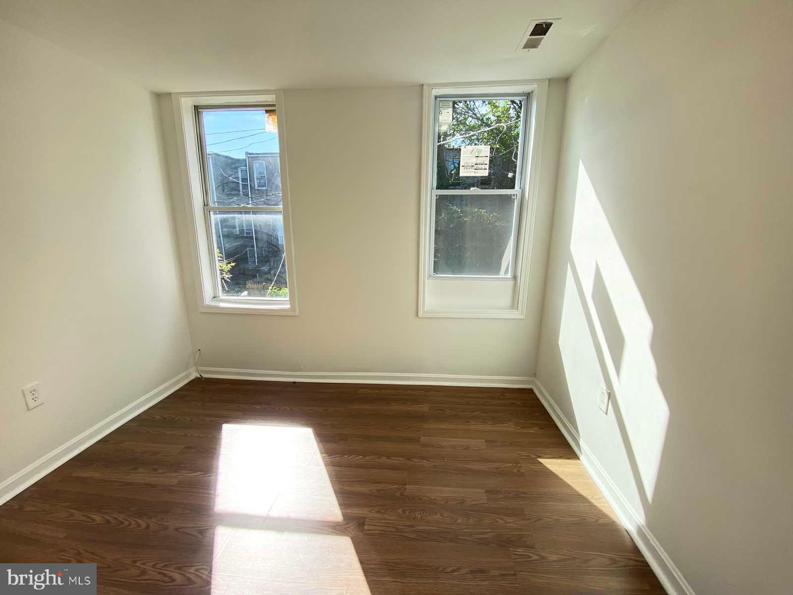 ROSEMONT - Residential Lease