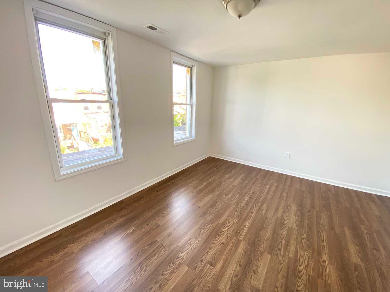 ROSEMONT - Residential Lease