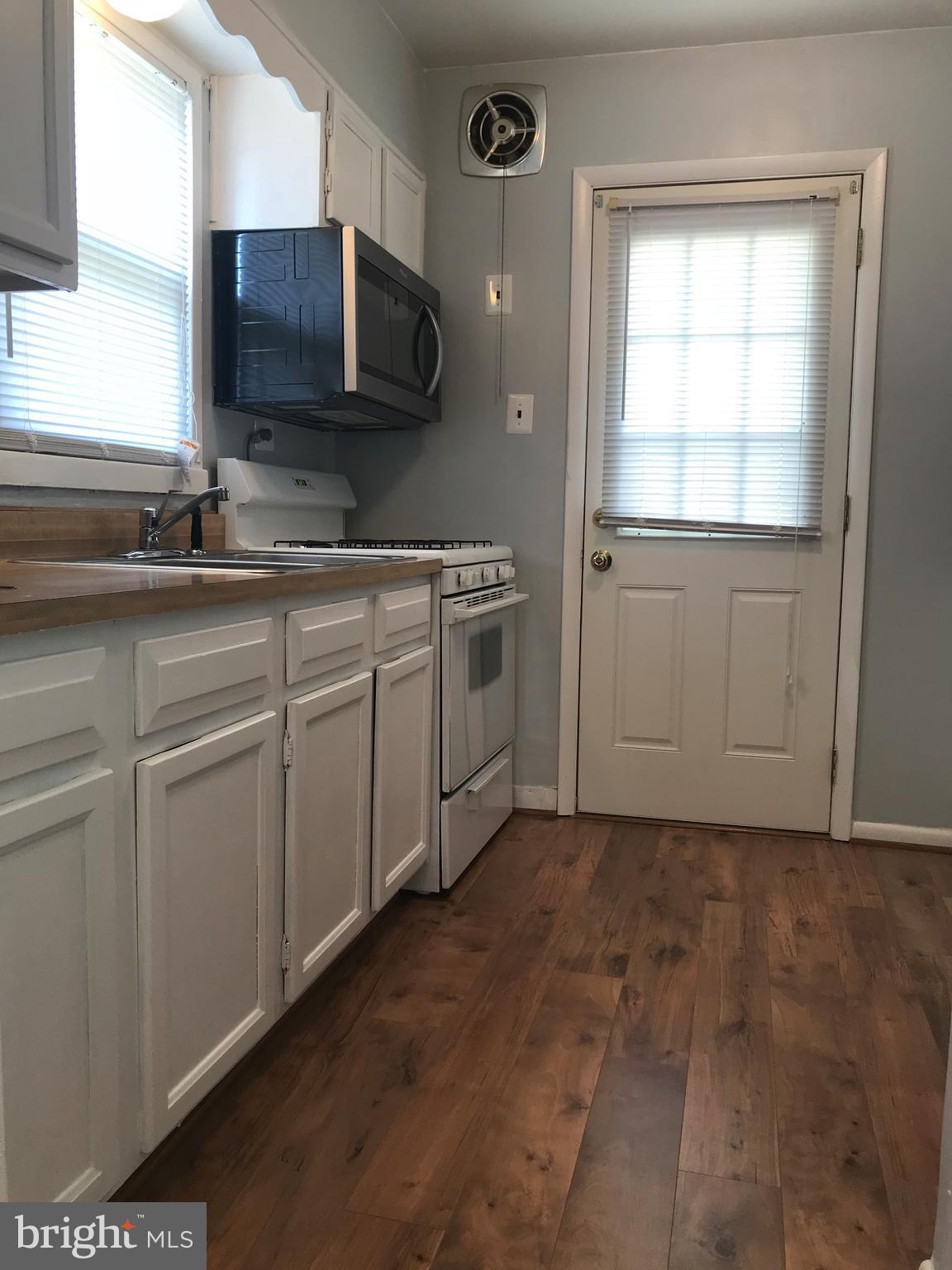 BURGUNDY VILLAGE - Residential Lease