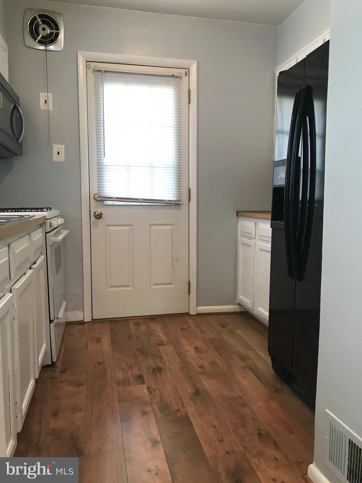 BURGUNDY VILLAGE - Residential Lease