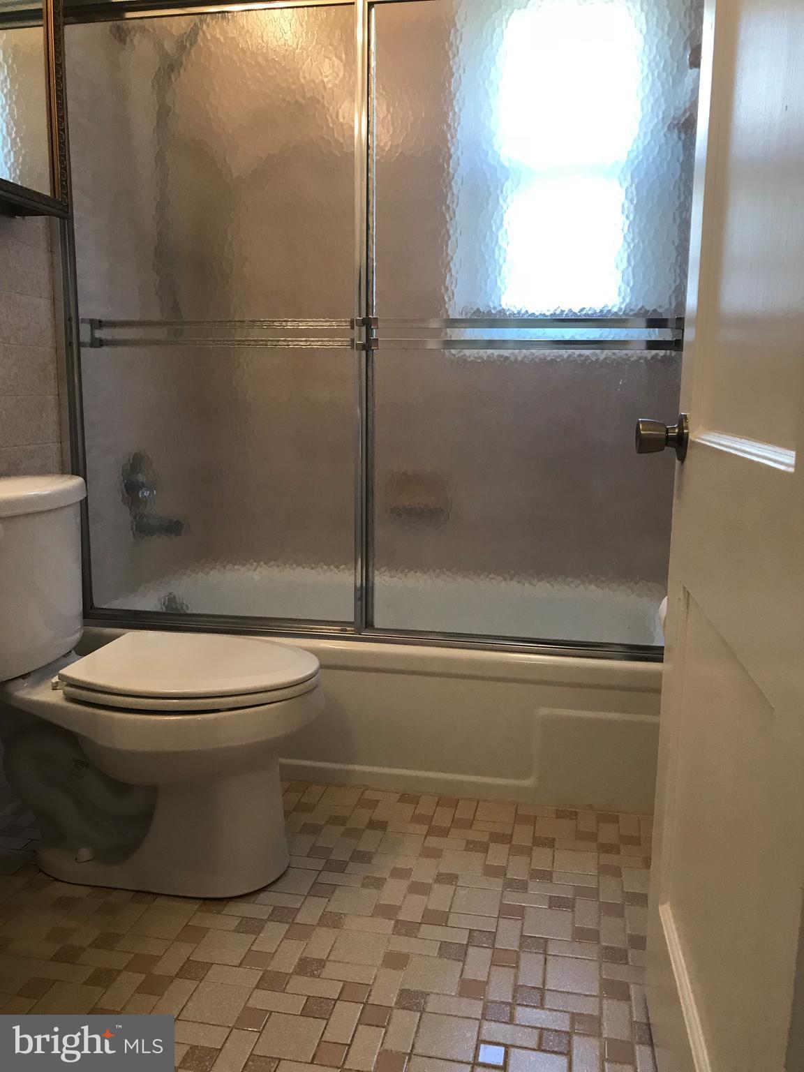 BURGUNDY VILLAGE - Residential Lease