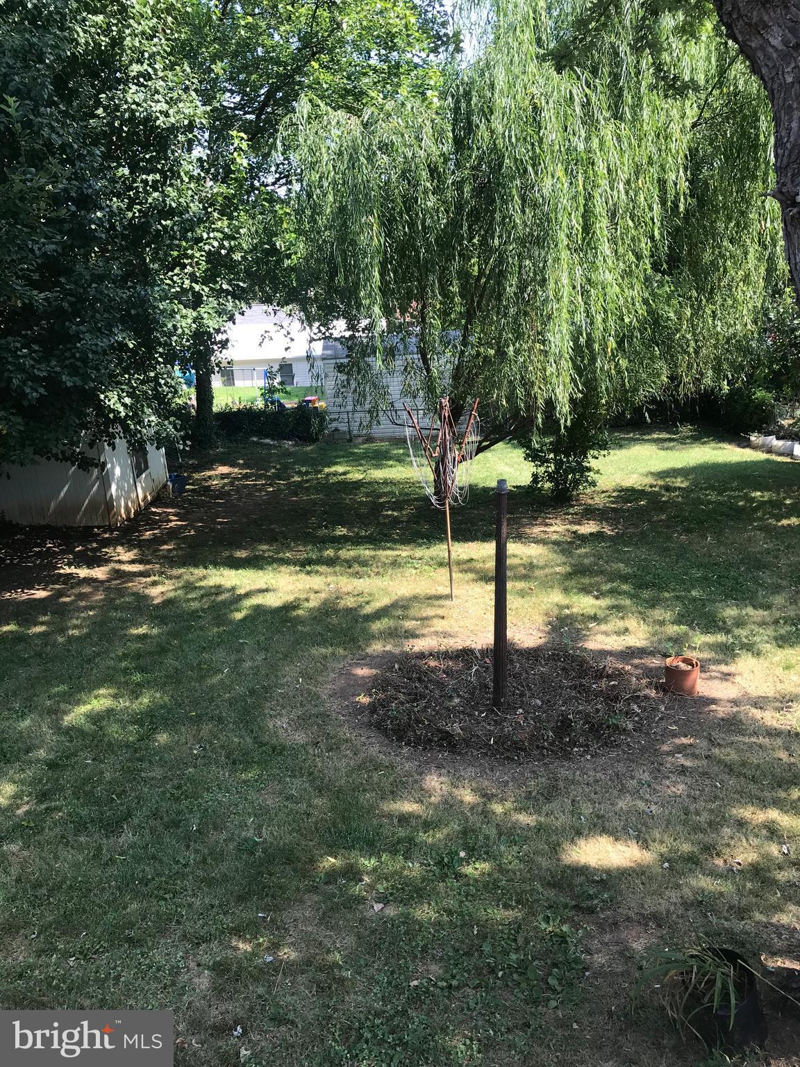 BURGUNDY VILLAGE - Residential Lease