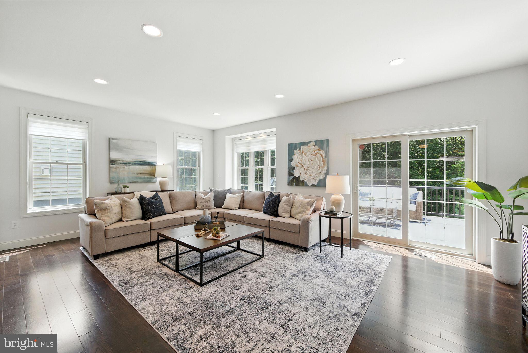 HONEYCROFT VILLAGE - Residential